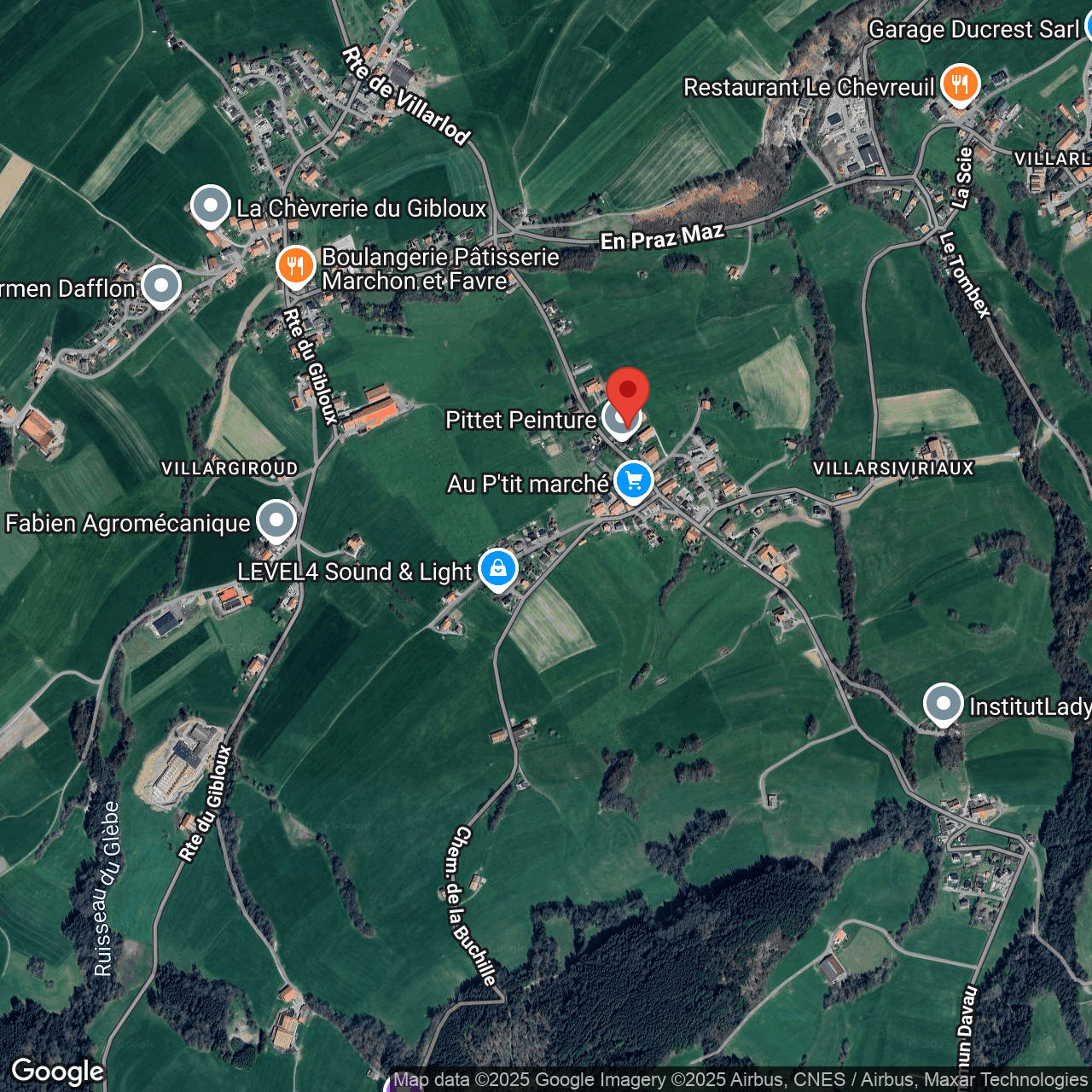 Satellitenkarte einer ländlichen Siedlungslandschaft