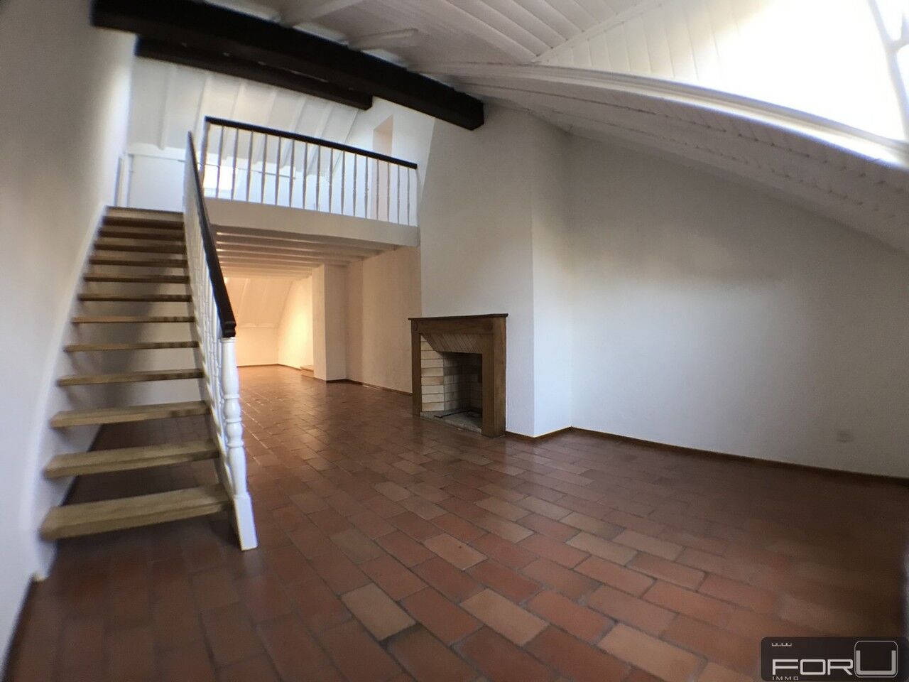 Wunderschönes, großes, atypisches und renoviertes Penthouse in Old Carouge – Carouge GE