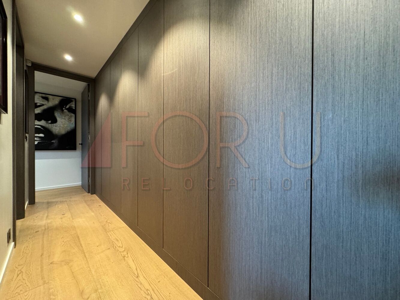 Flur mit Einbauschrank