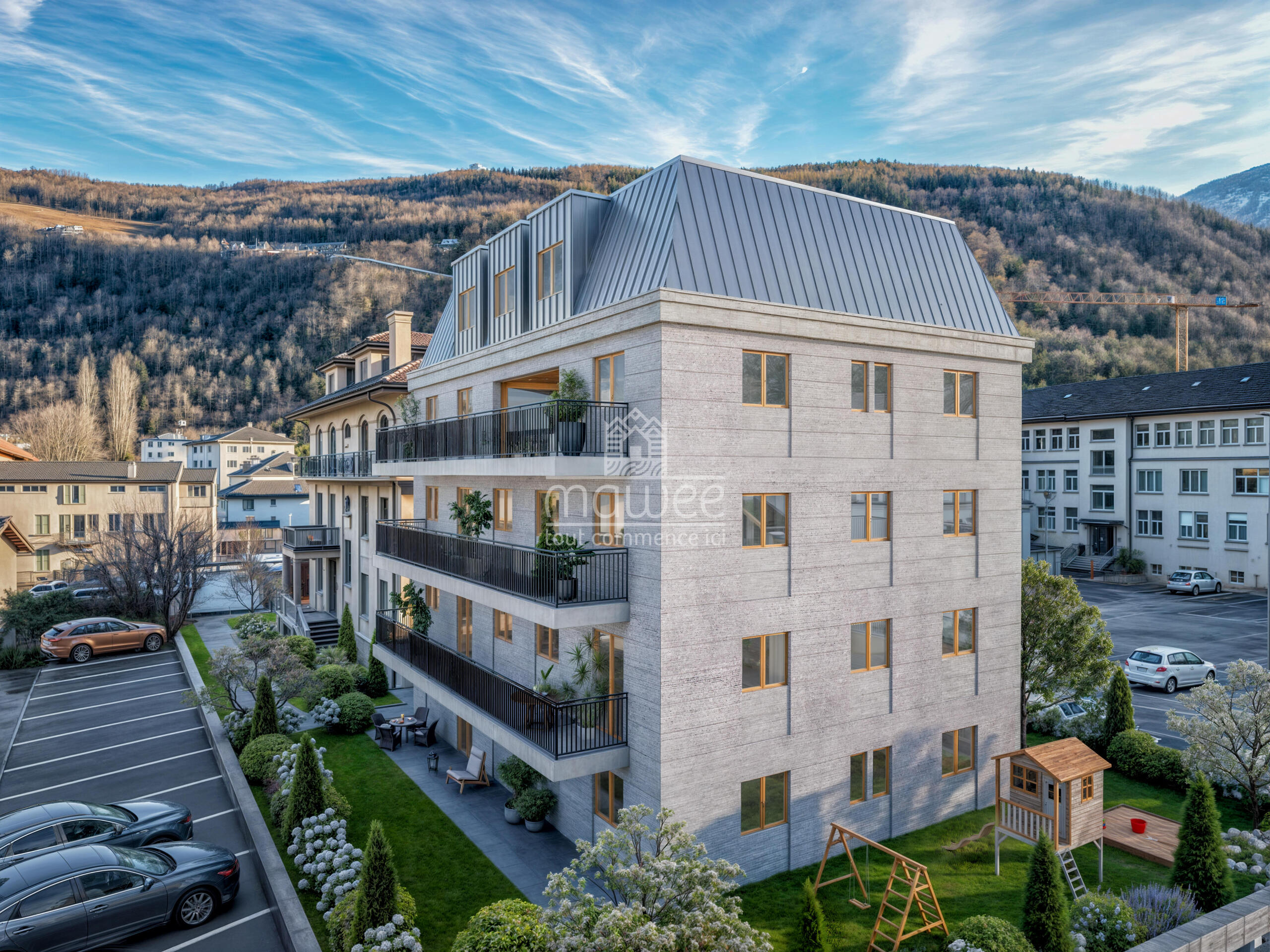 Modernes Mehrfamilienhaus mit Balkonen und Garten