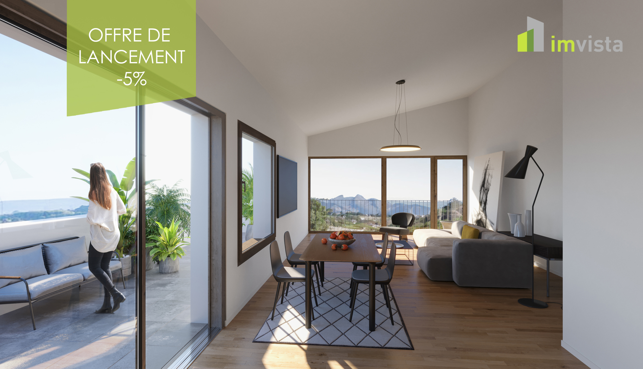 Offener Wohn- und Essbereich mit Terrasse und Bergblick