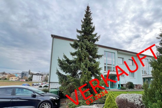 Mehrfamilienhaus mit Verkauf-Wasserzeichen