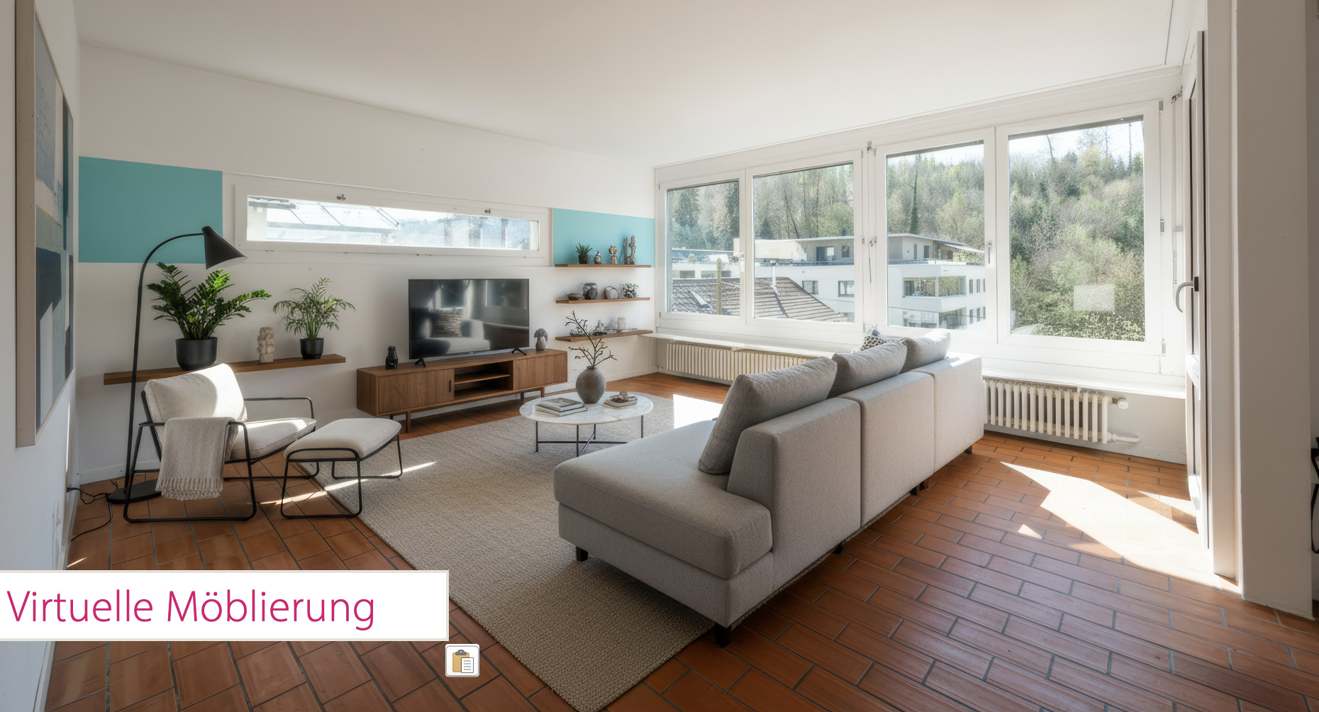 Wohnzimmer mit großer Fensterfront