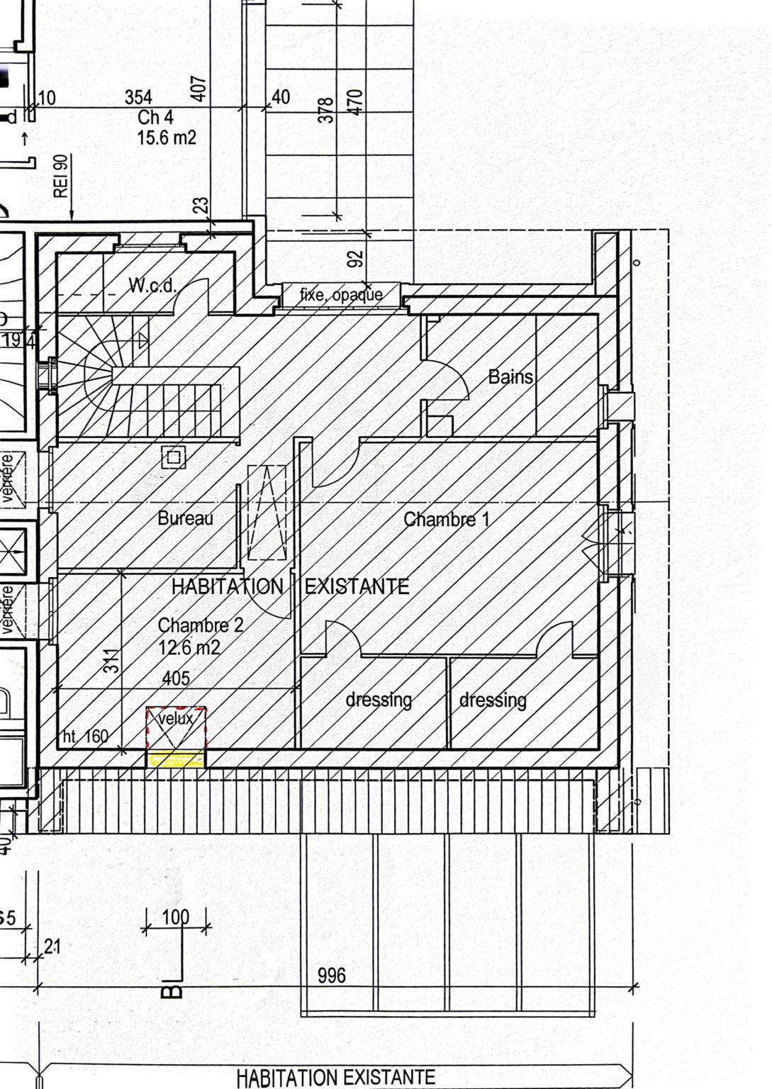 Grundriss einer bestehenden Wohnung mit Schlafzimmern, Büro, Bad und Ankleiden