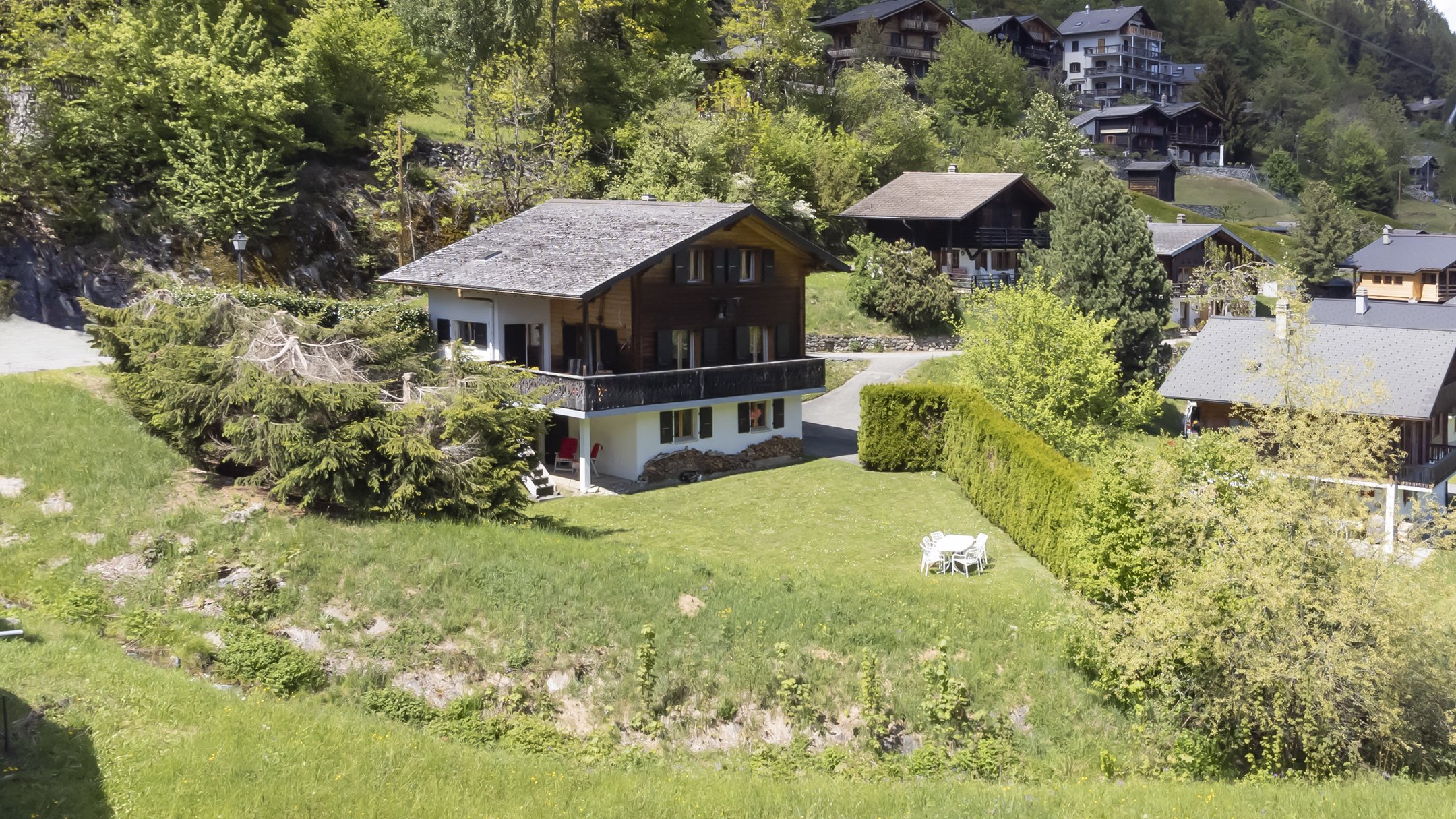 Alpenhaus mit Gartenlage