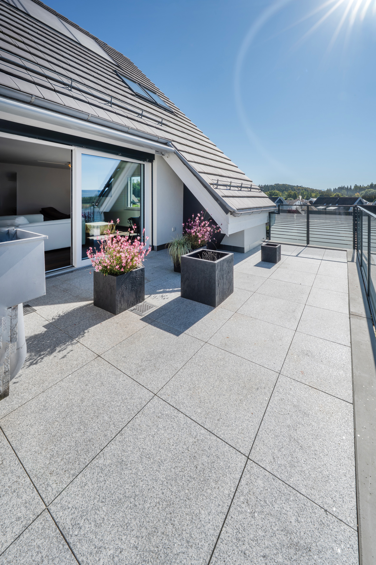 Dachterrasse mit Blick ins Grüne