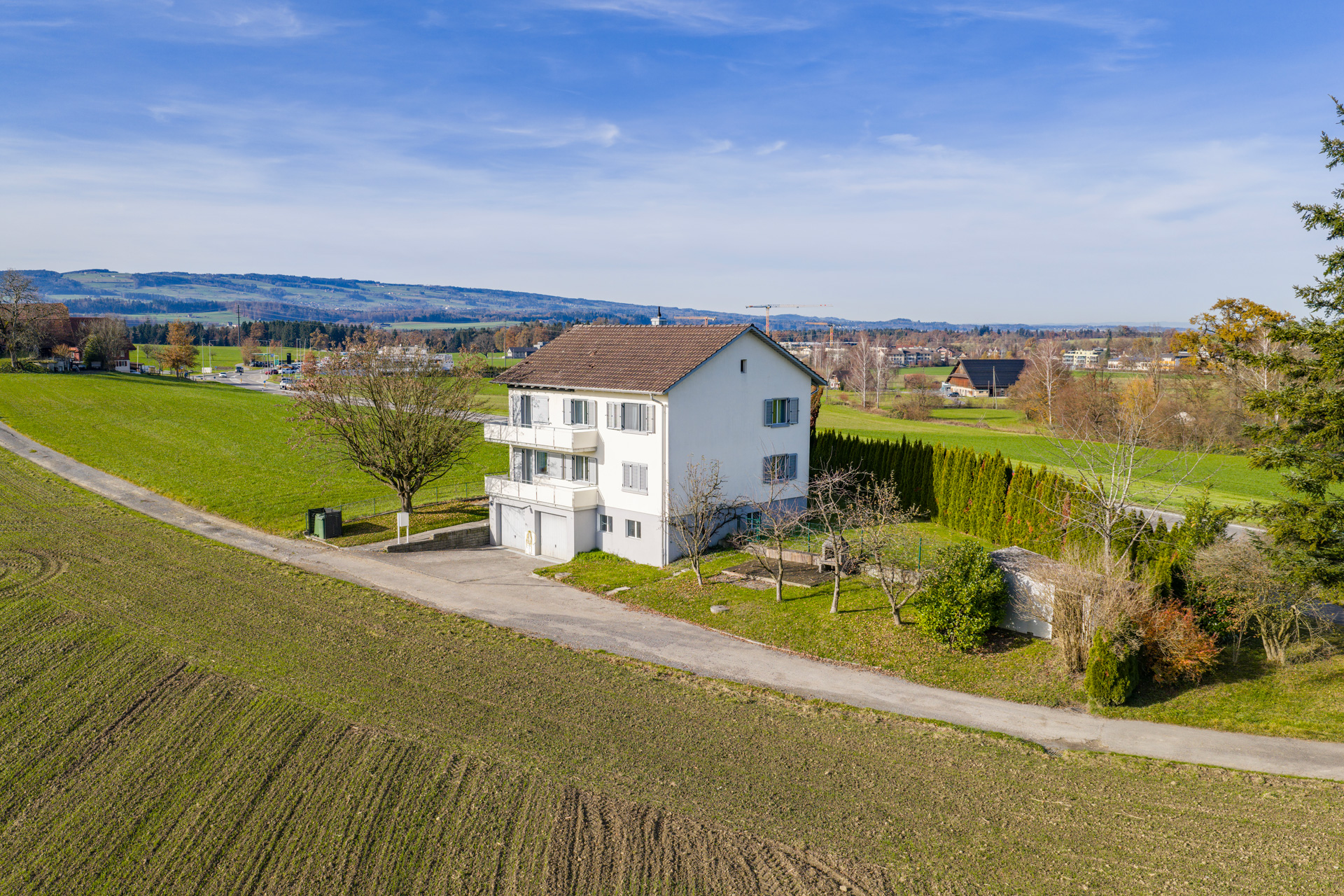 Ländliches Haus mit Aussicht