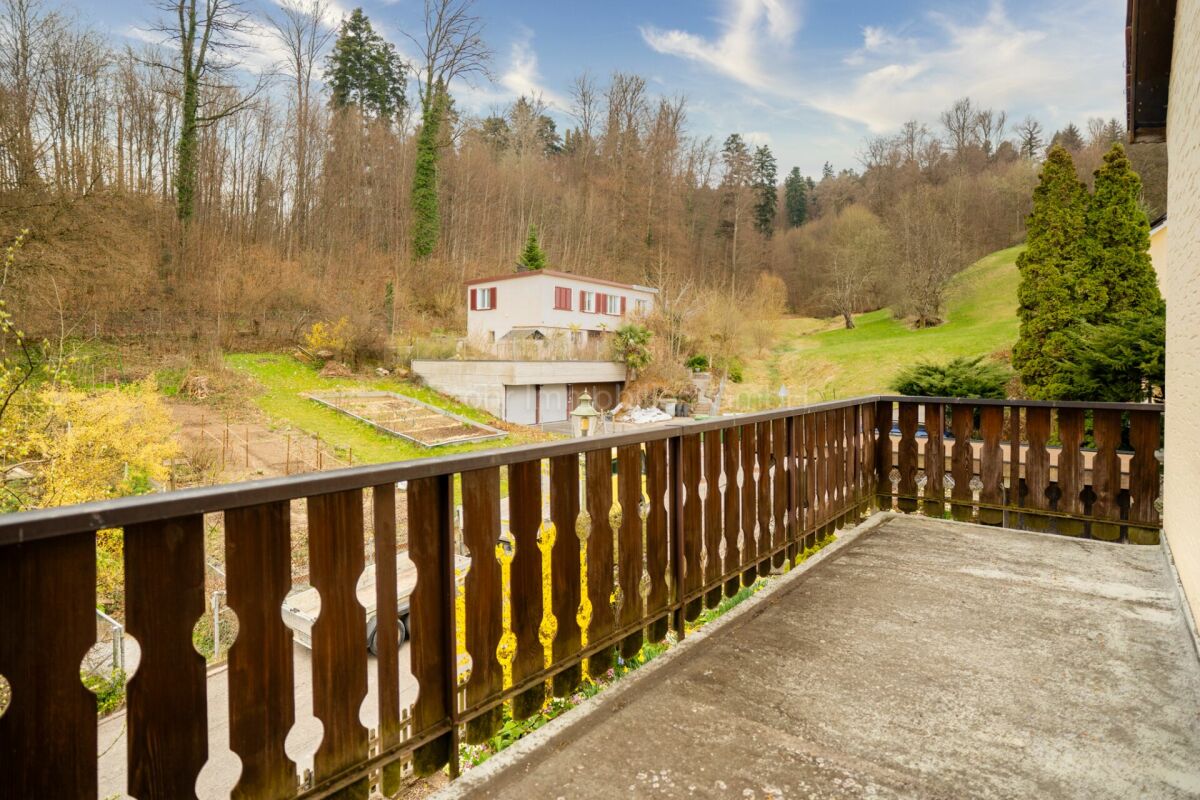 Balkon mit Blick ins Grüne