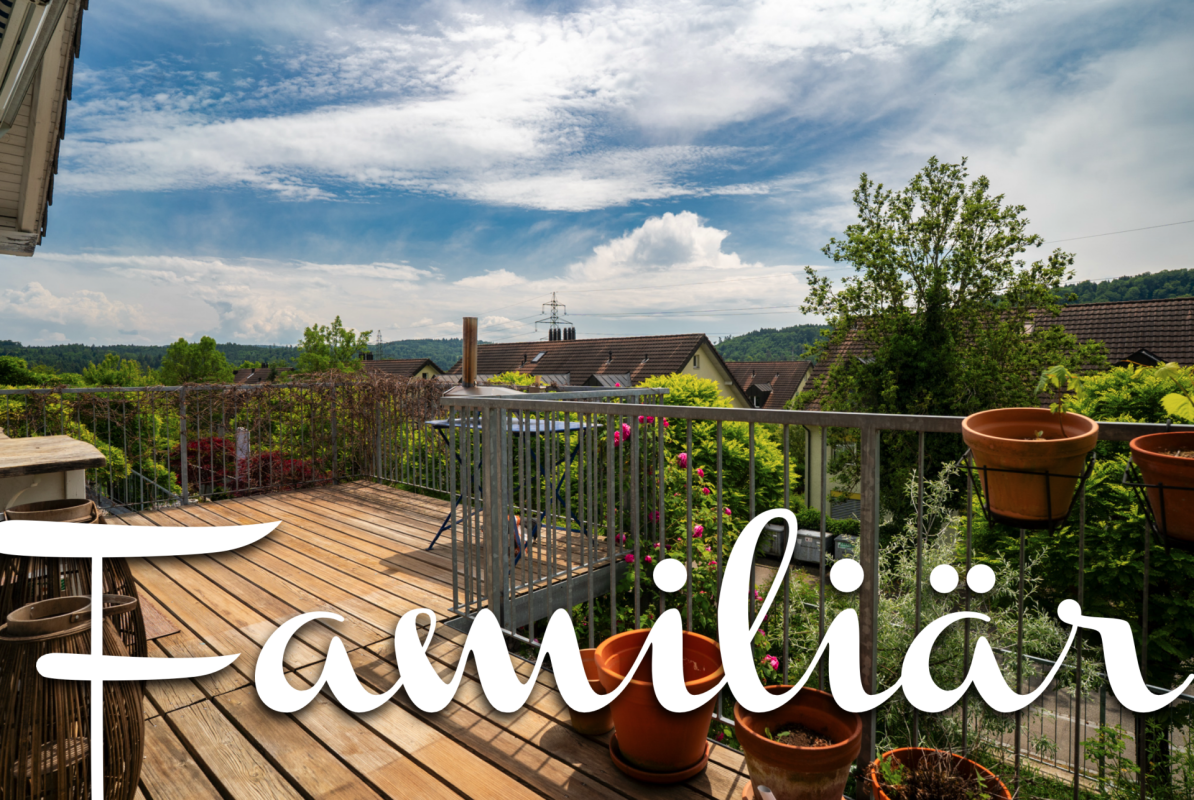 Balkon mit weiter Aussicht