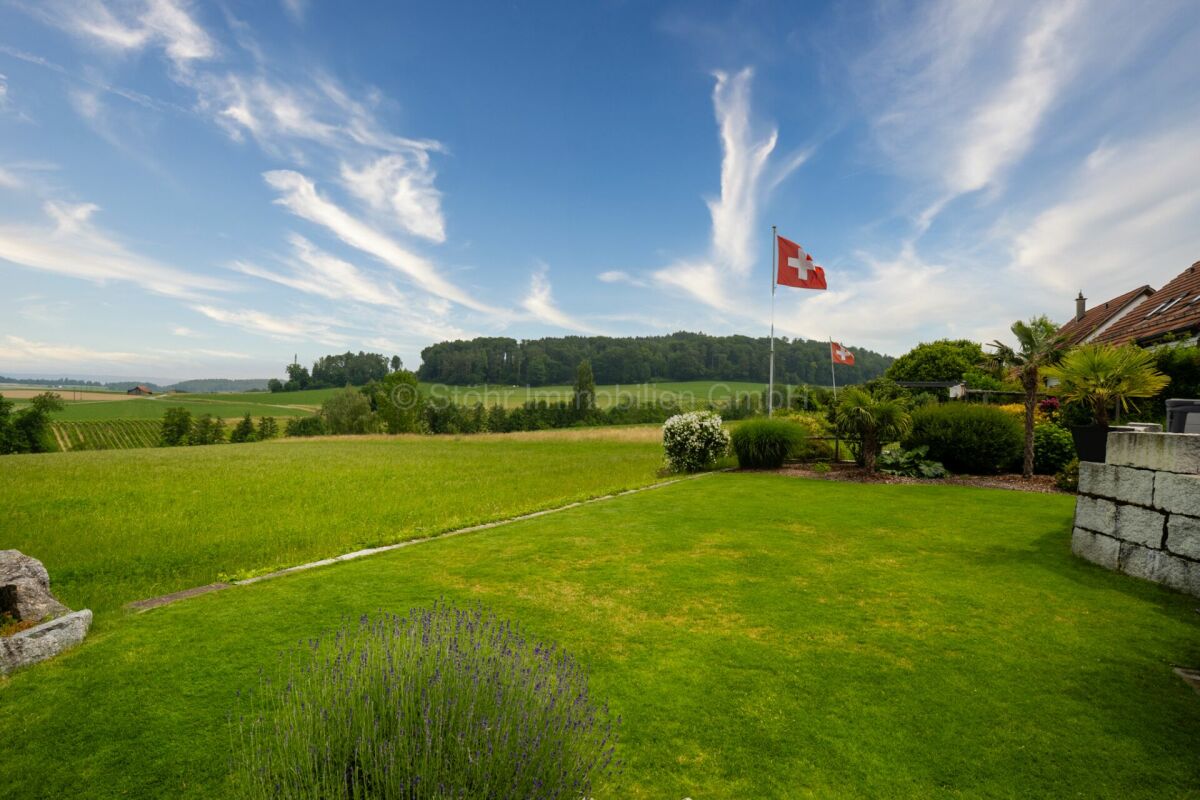 Garten mit Alpenblick