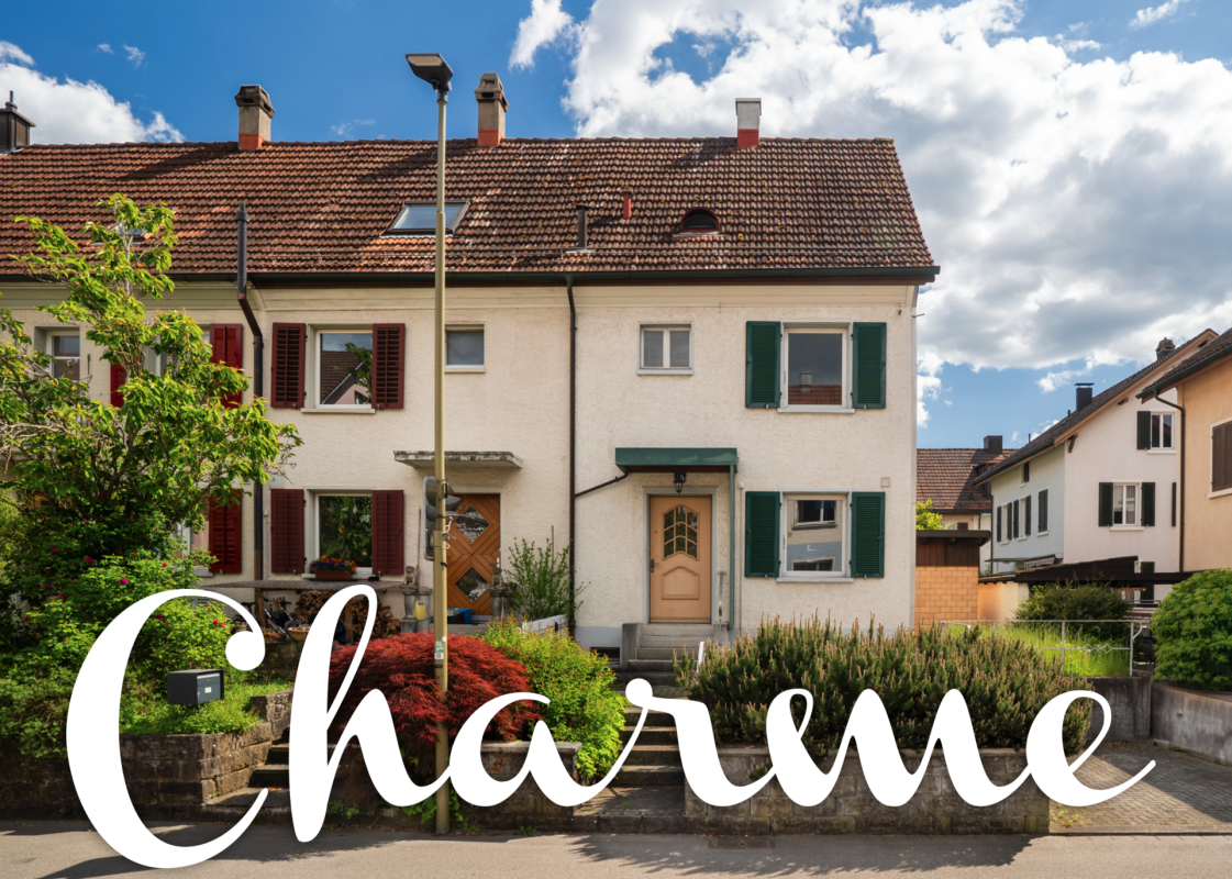 Reihenhaus mit Satteldach und Vorgarten
