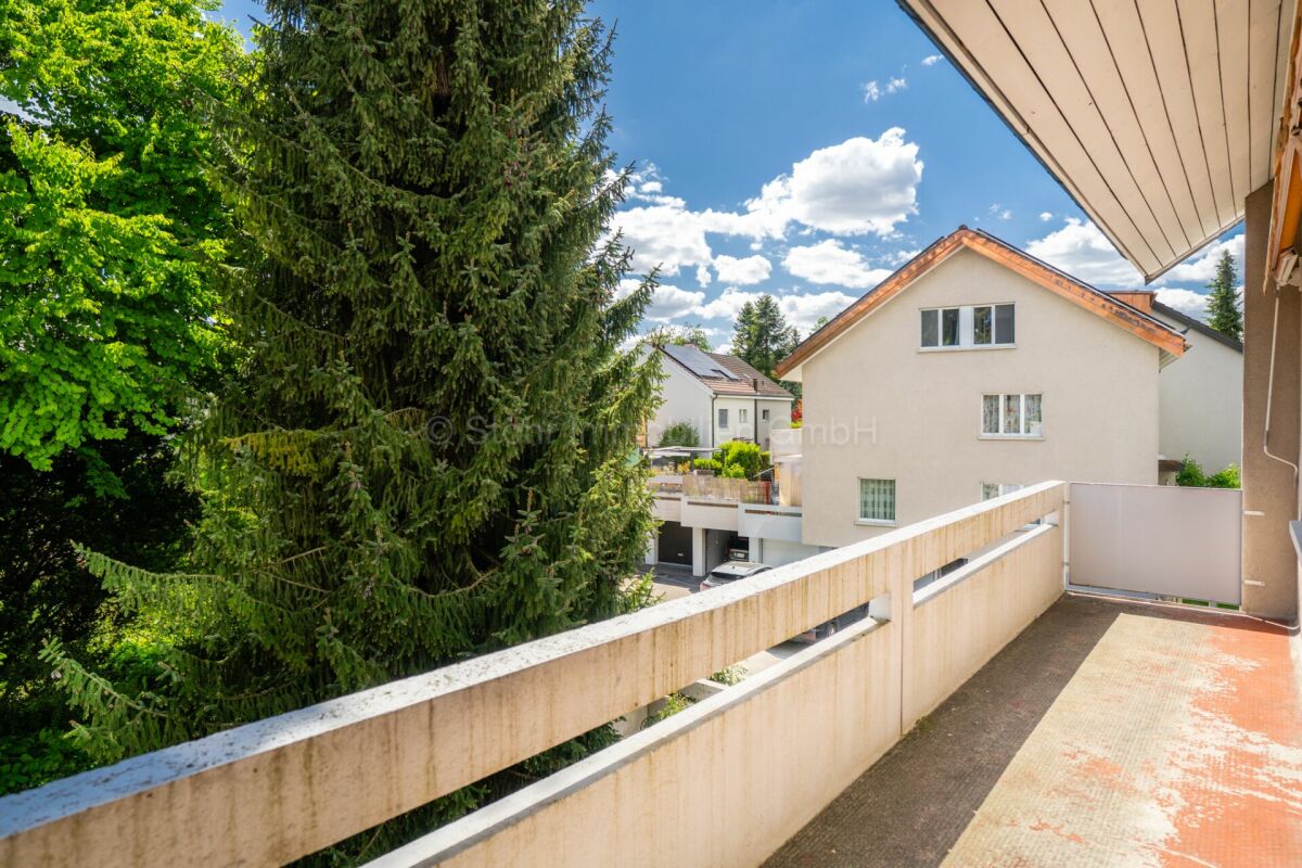 Balkon mit Blick ins Grüne