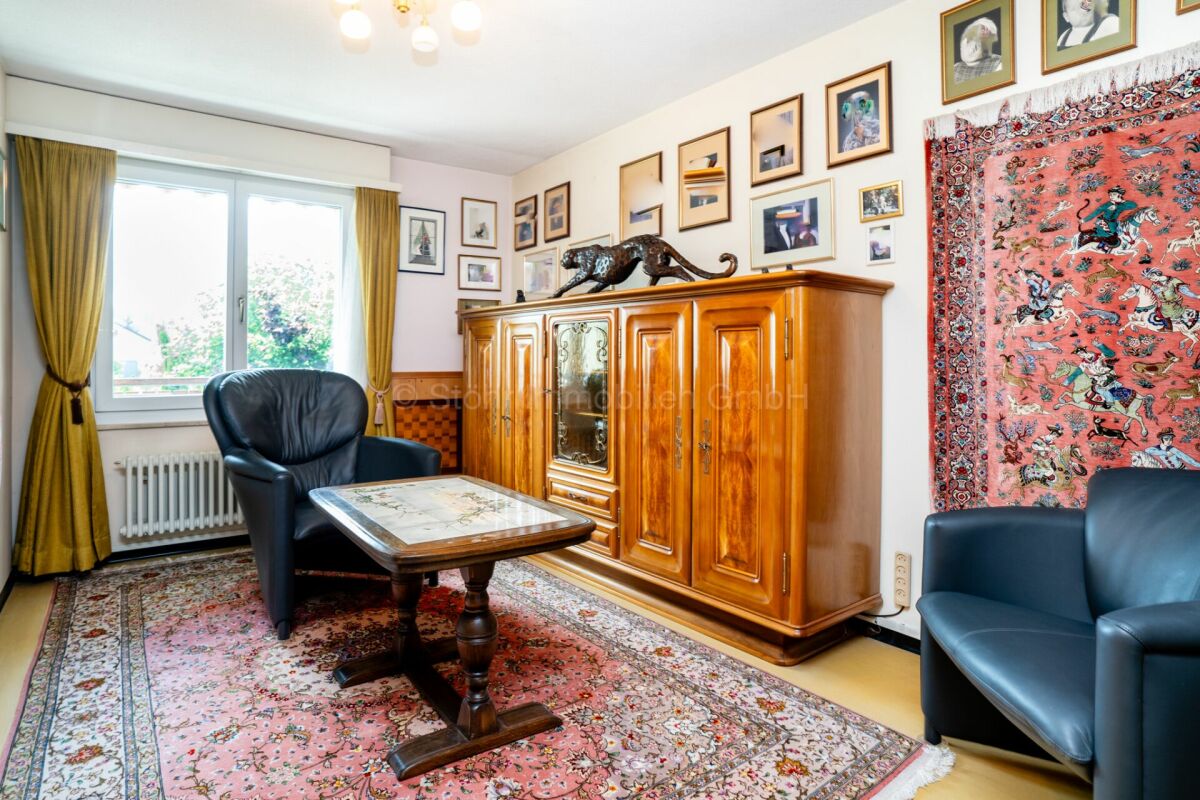 Klassisch eingerichtetes Wohnzimmer