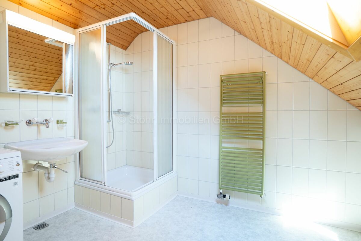 Dachbad mit Dusche
