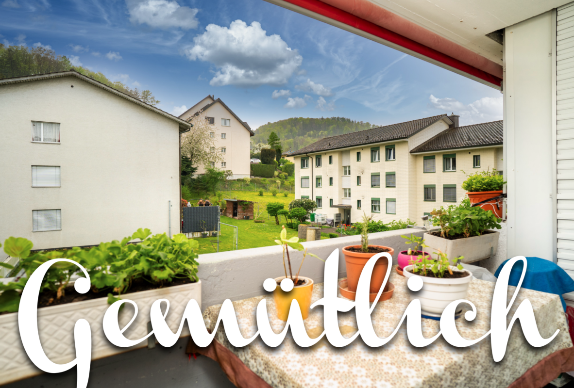 Balkon mit Blick auf Wohnsiedlung