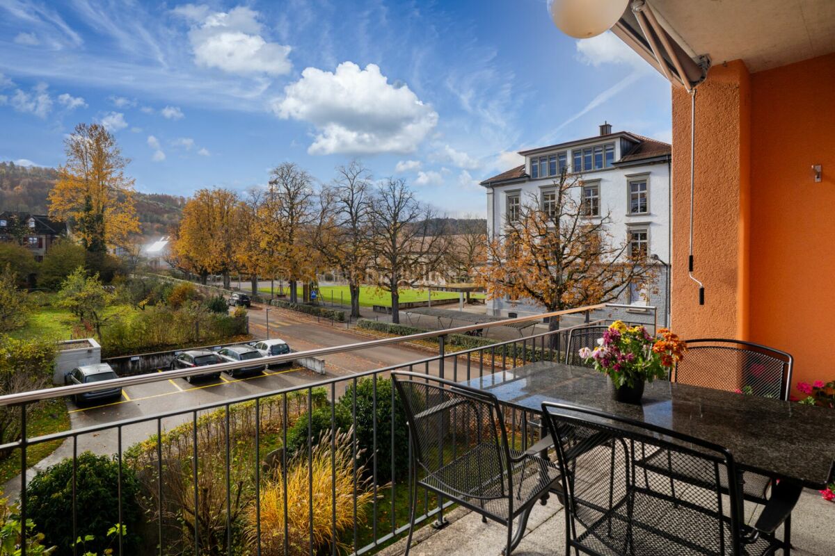 Balkon mit Blick ins Grüne