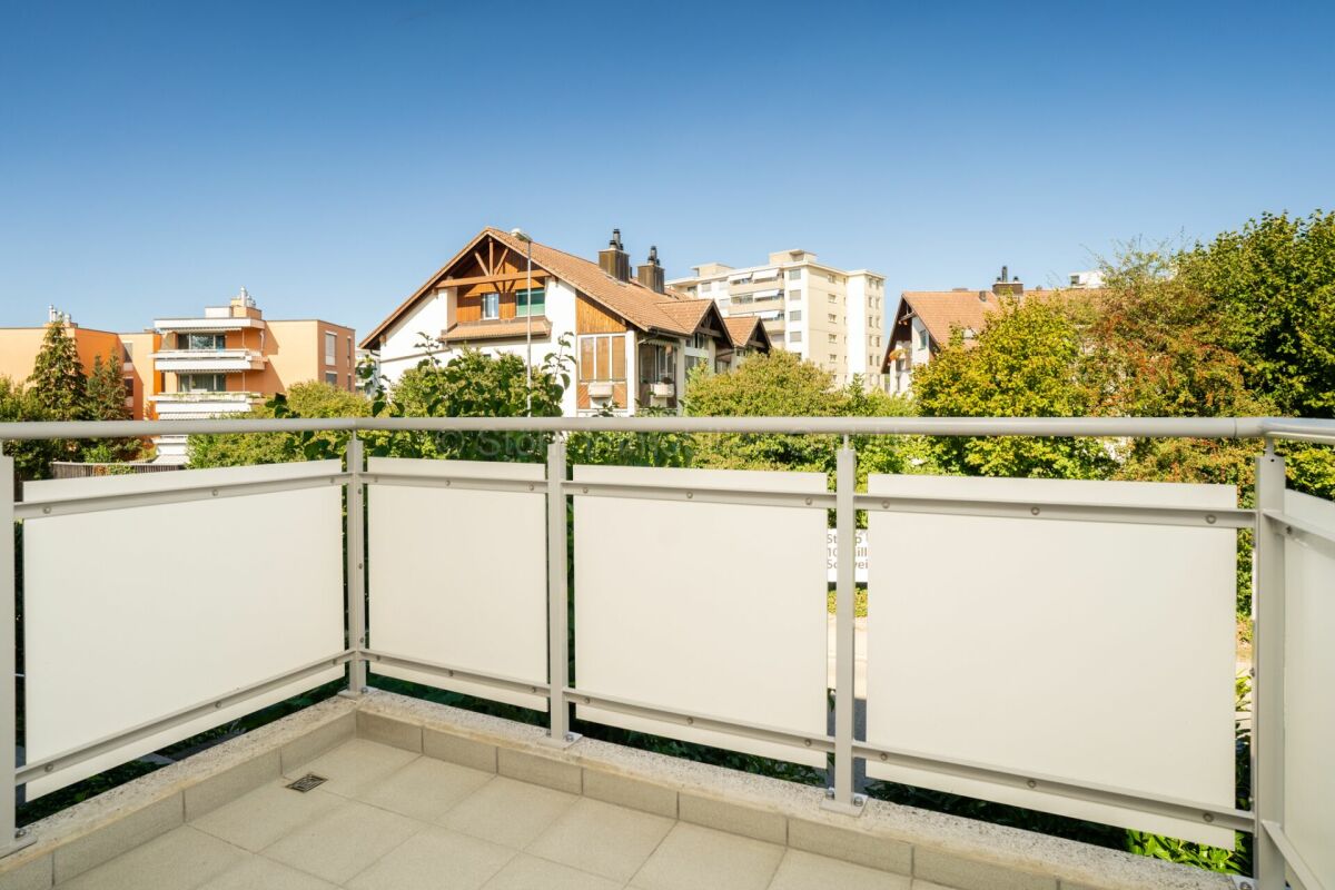 Balkon mit Stadtblick