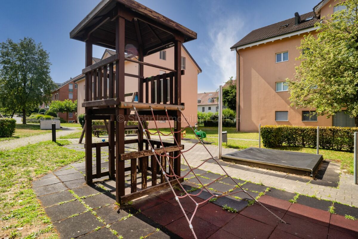 3 Zimmer Wohnung an sonniger Lage – Kloten