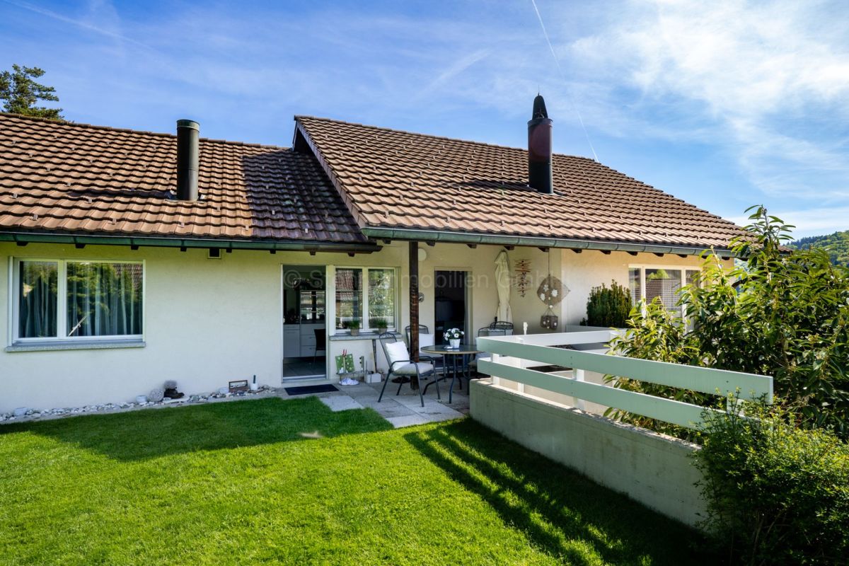 Einfamilienhaus mit Garten und Terrasse