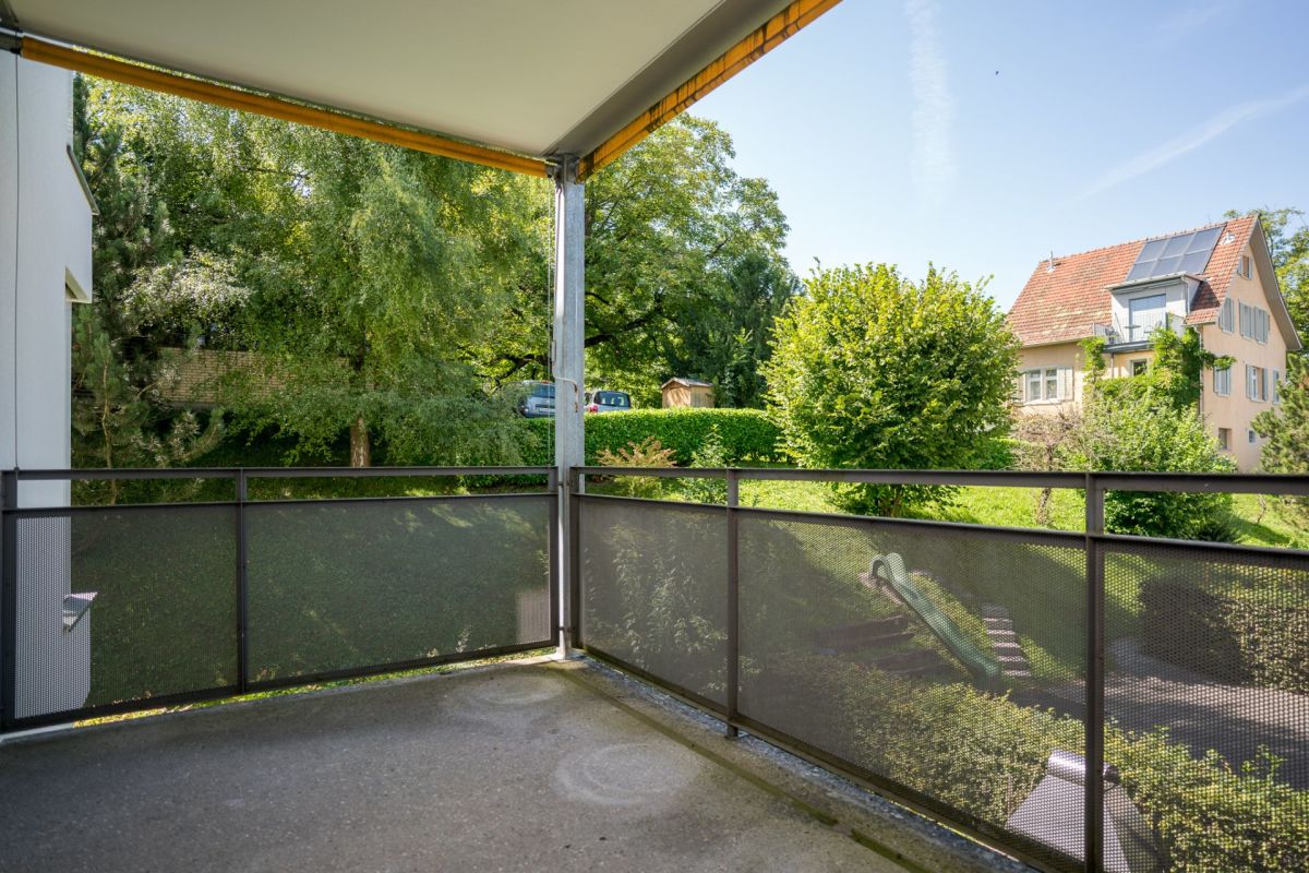 Balkon mit Blick ins Grüne