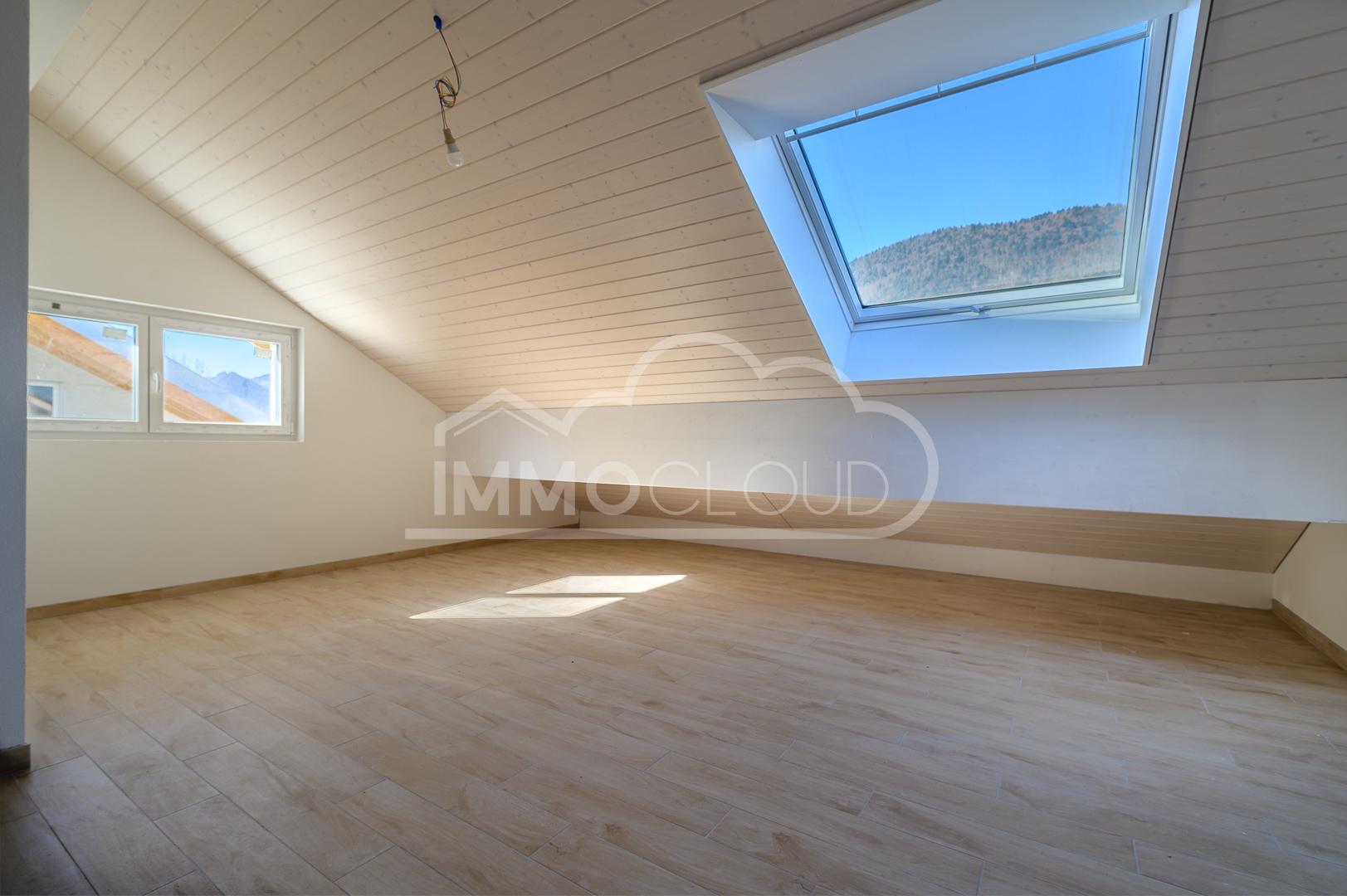 Ausgebauter Dachraum mit Dachfenster