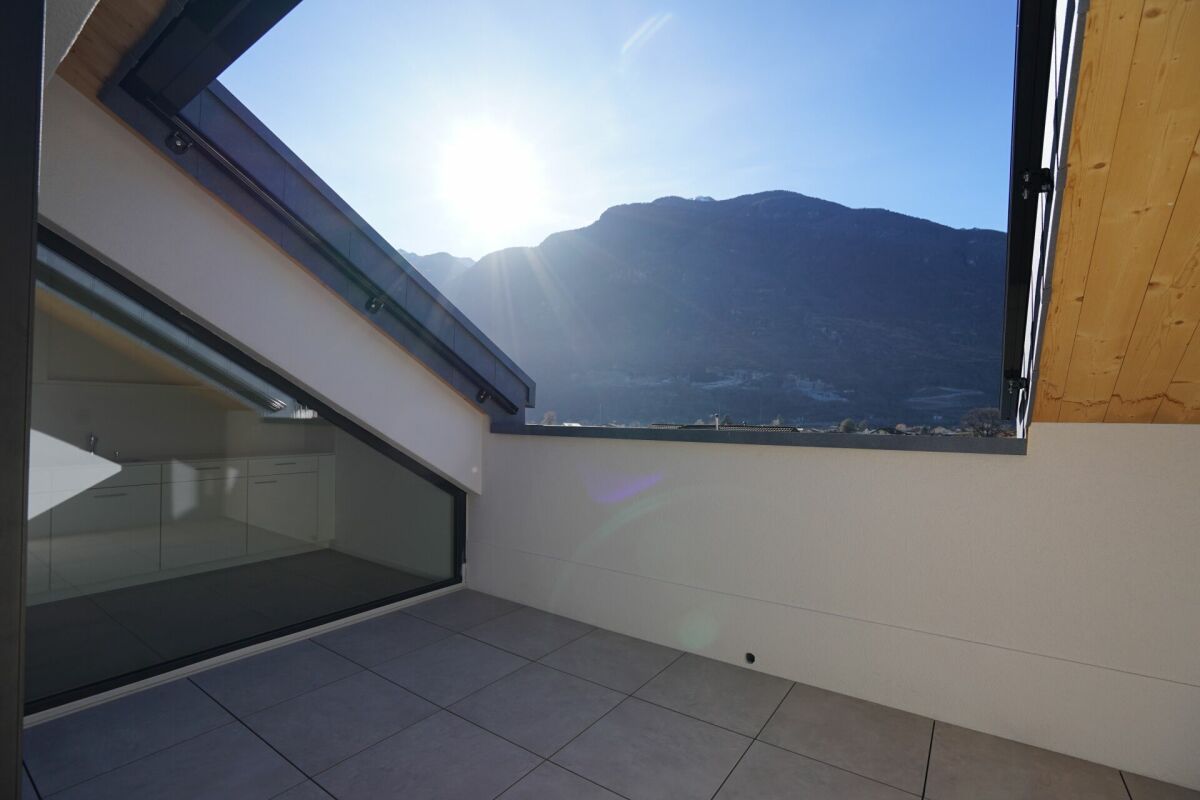 Dachterrasse mit Bergblick