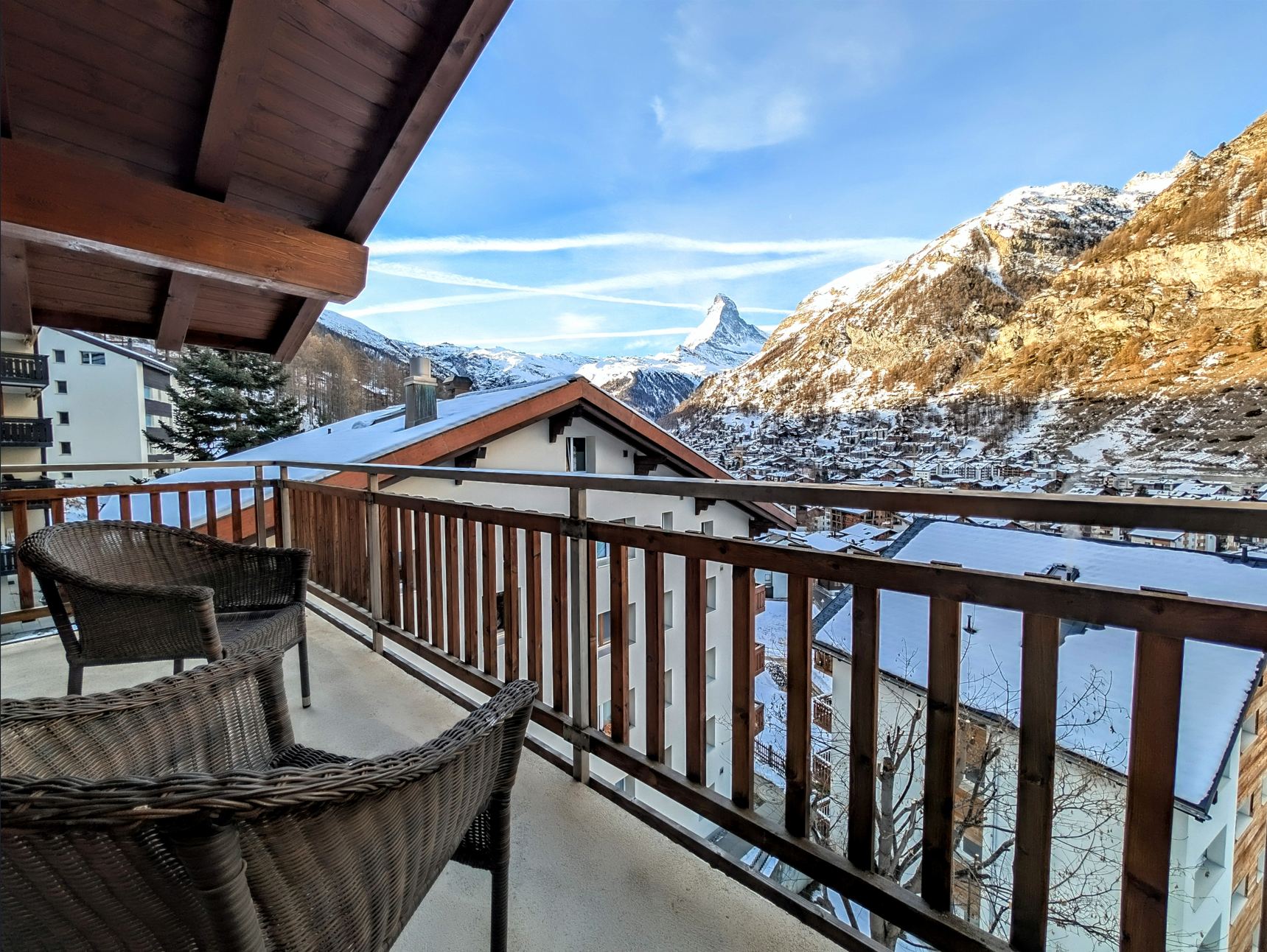 Balkon mit Bergblick