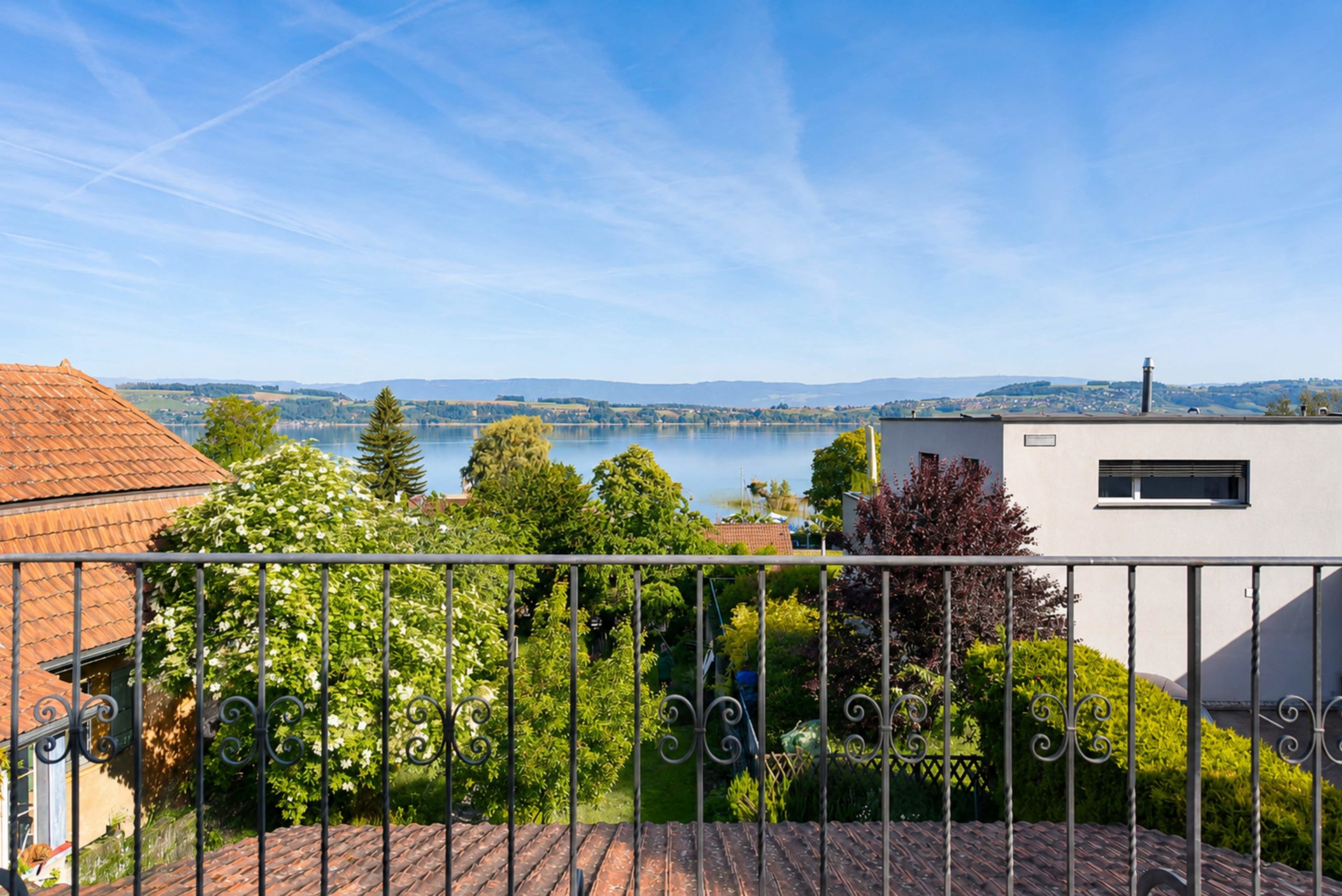 Balkon mit Seeblick