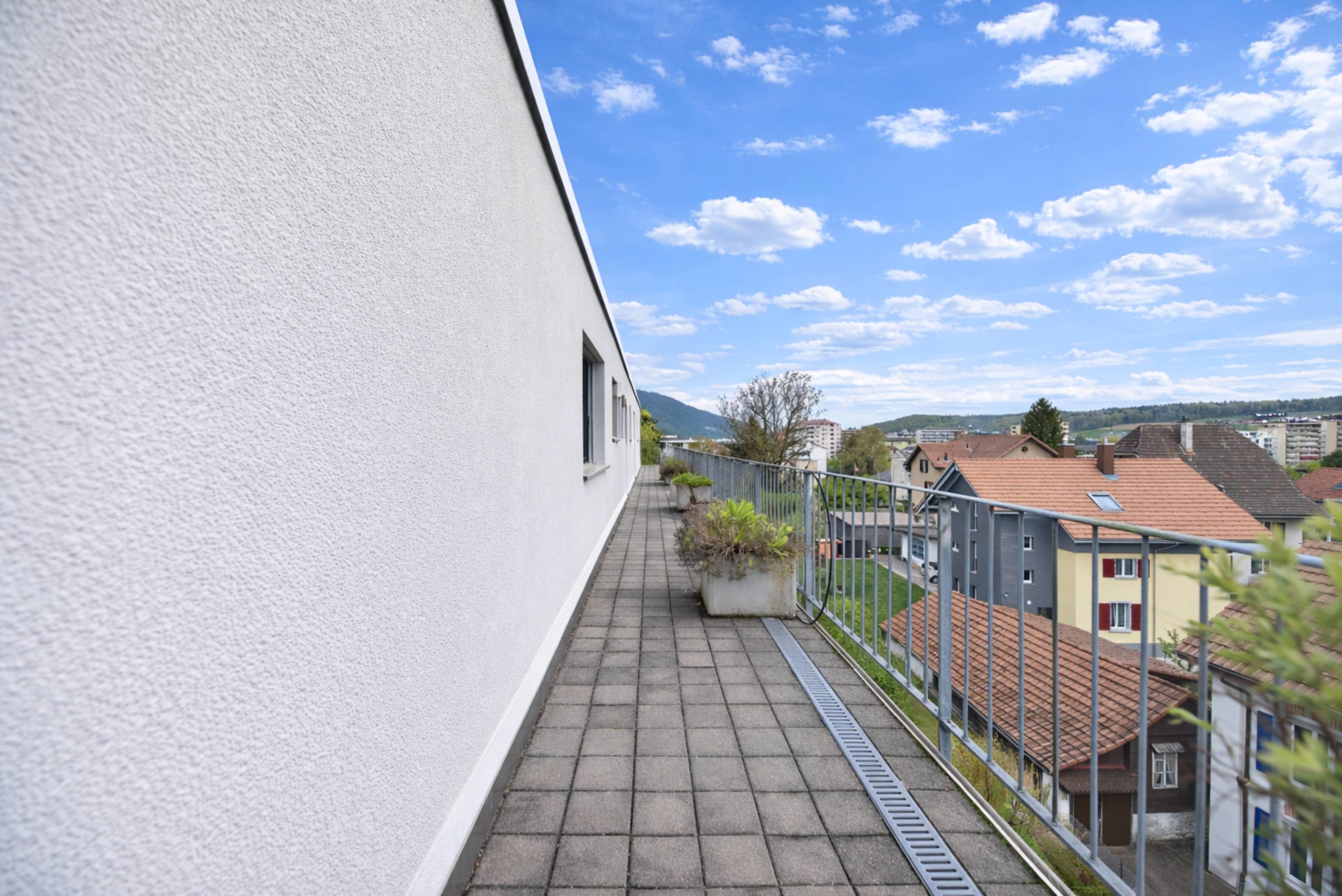 Dachterrasse mit Stadtblick