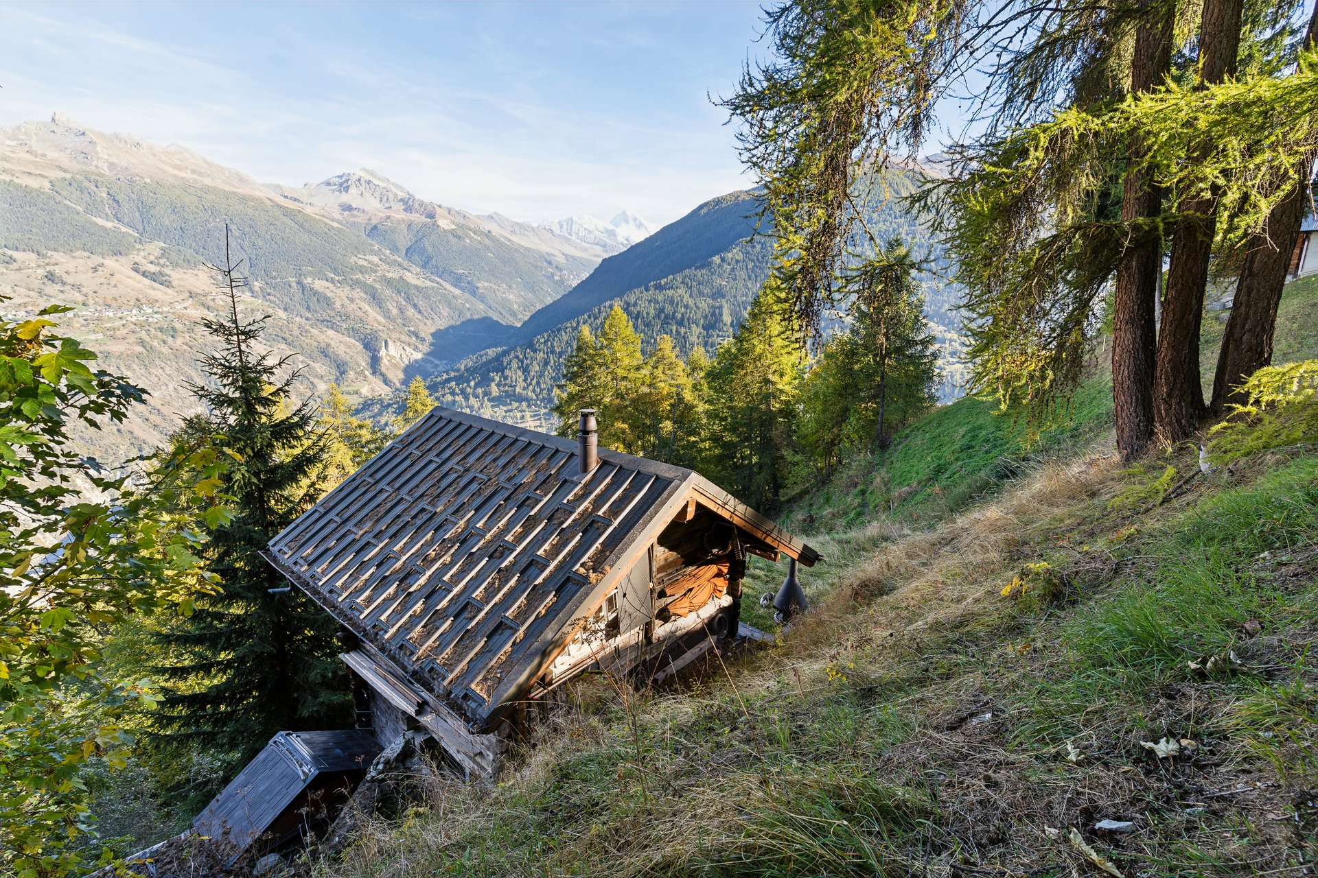 Berghütte mit Talblick