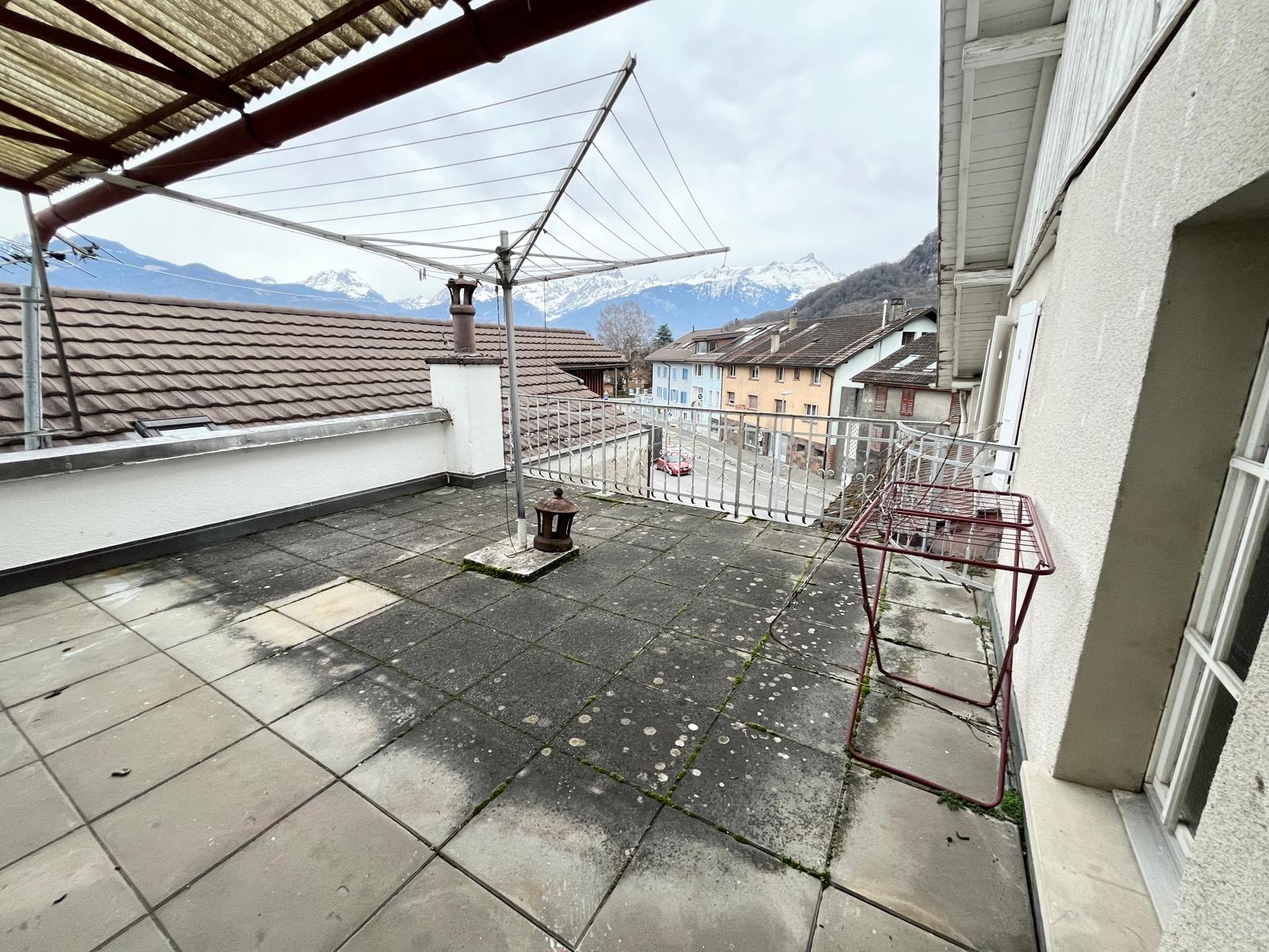 Dachterrasse mit Bergblick