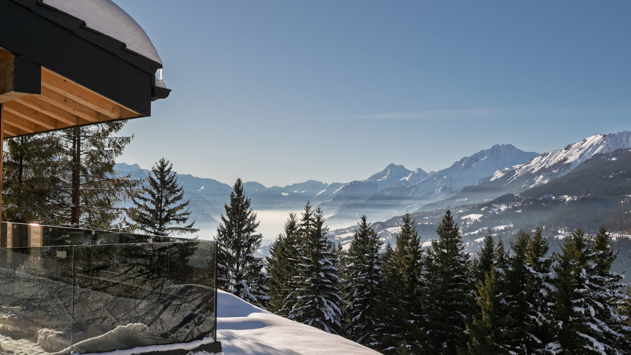 Bergterrasse mit Panoramablick