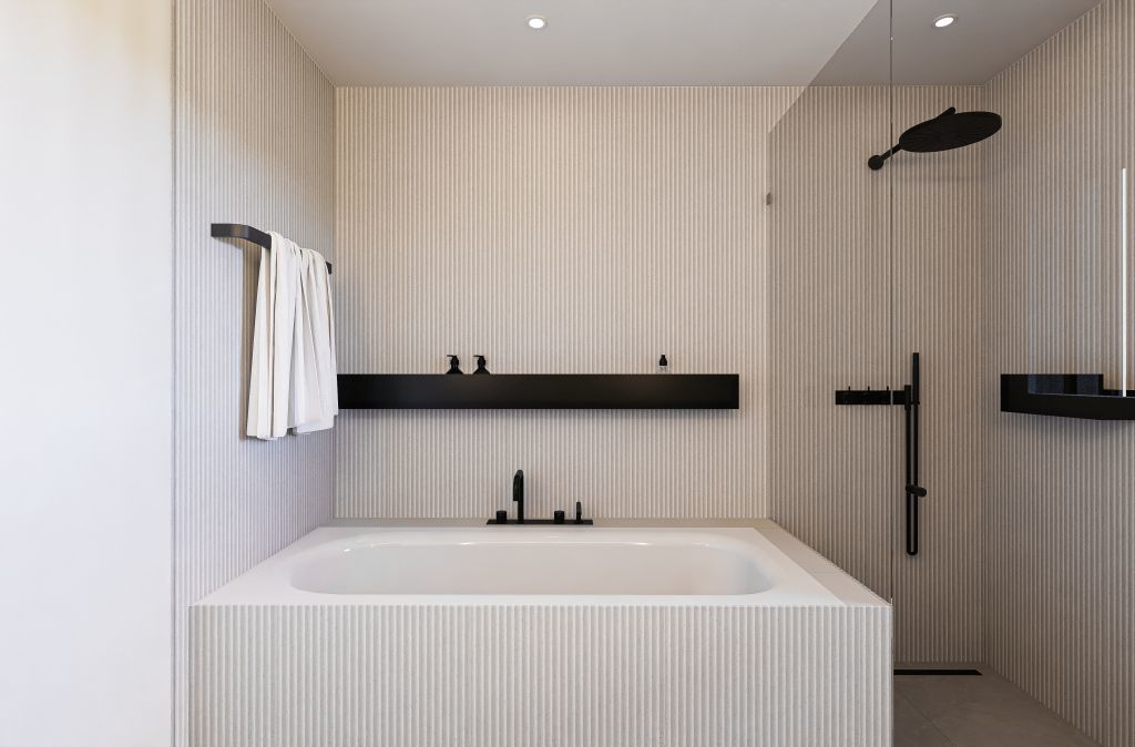 Modernes Badezimmer mit freistehender Wanne und Walk-in-Dusche