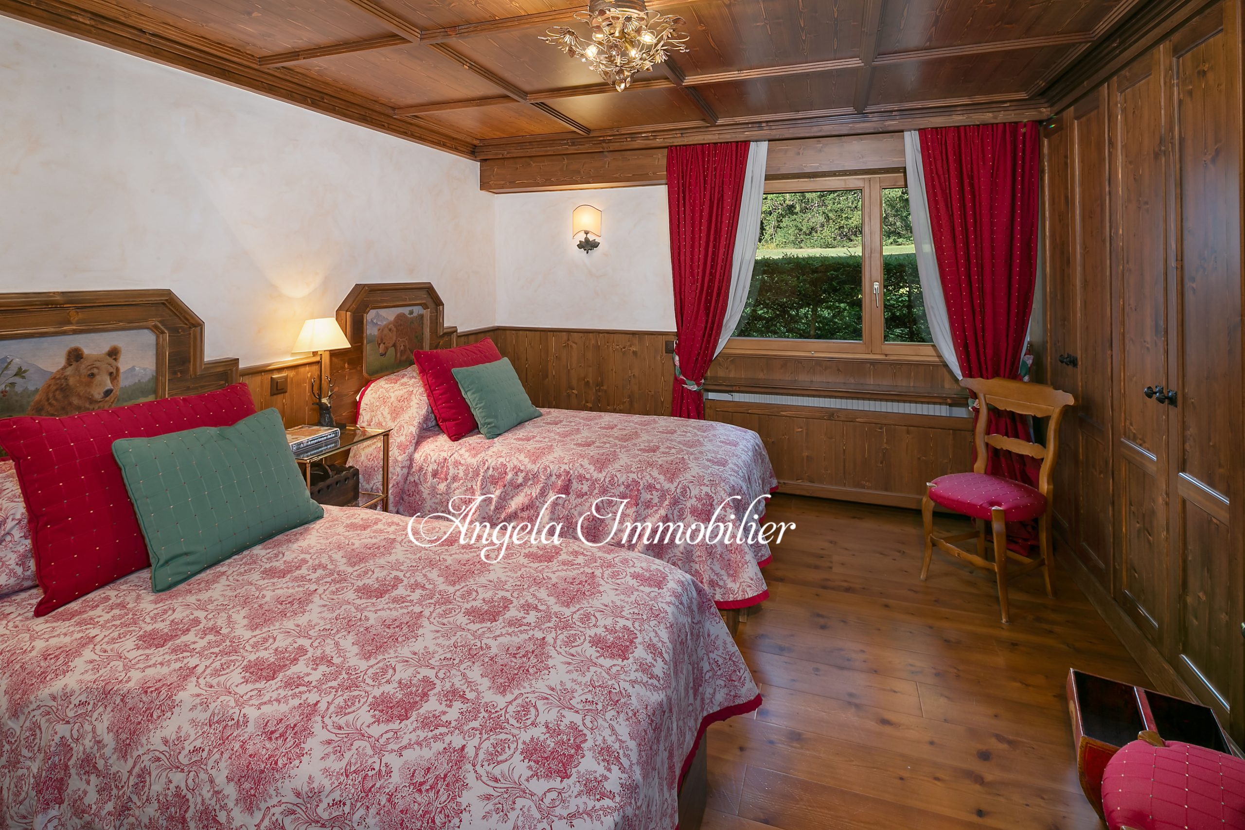 Schlafzimmer im rustikalen Landhausstil