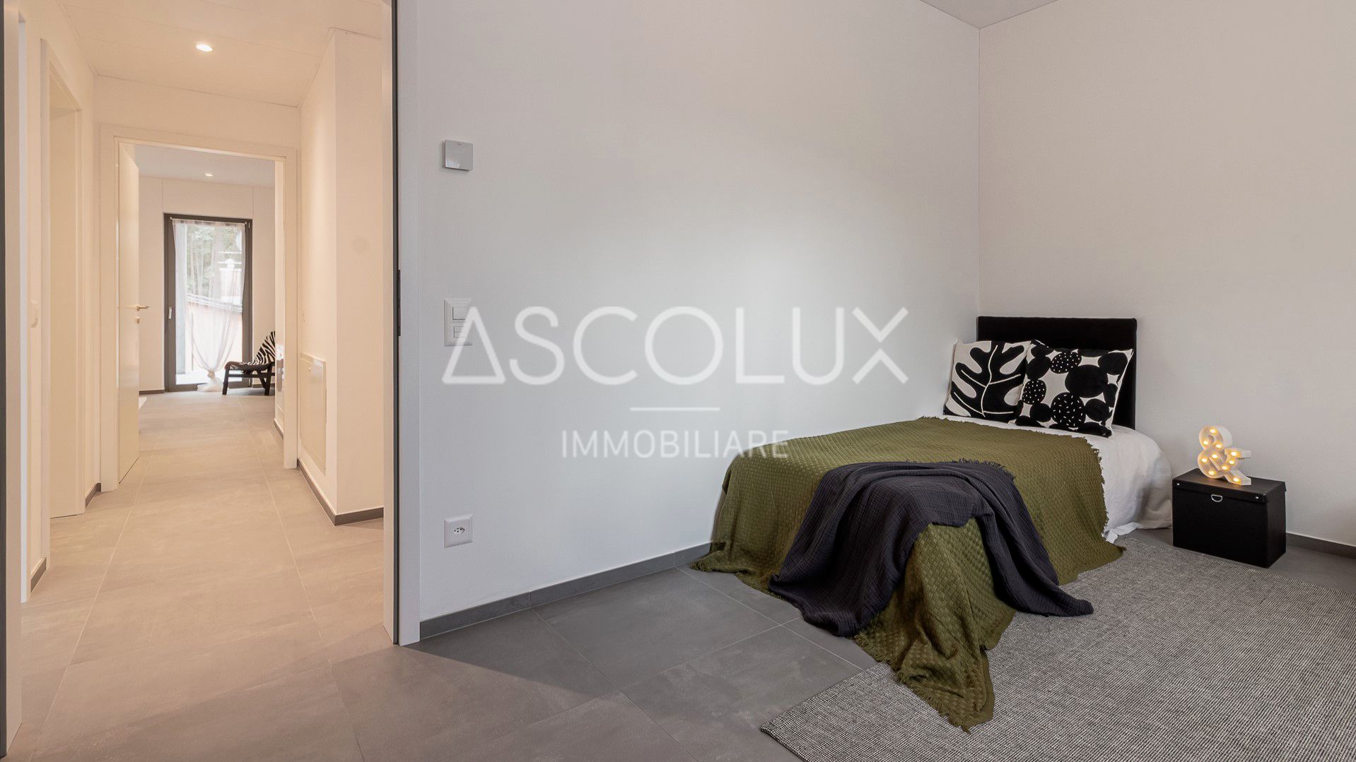 Schlafzimmer mit Flurzugang