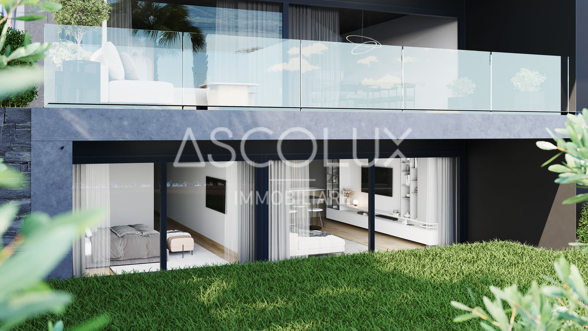 Modernes Haus mit Glasfront und Garten