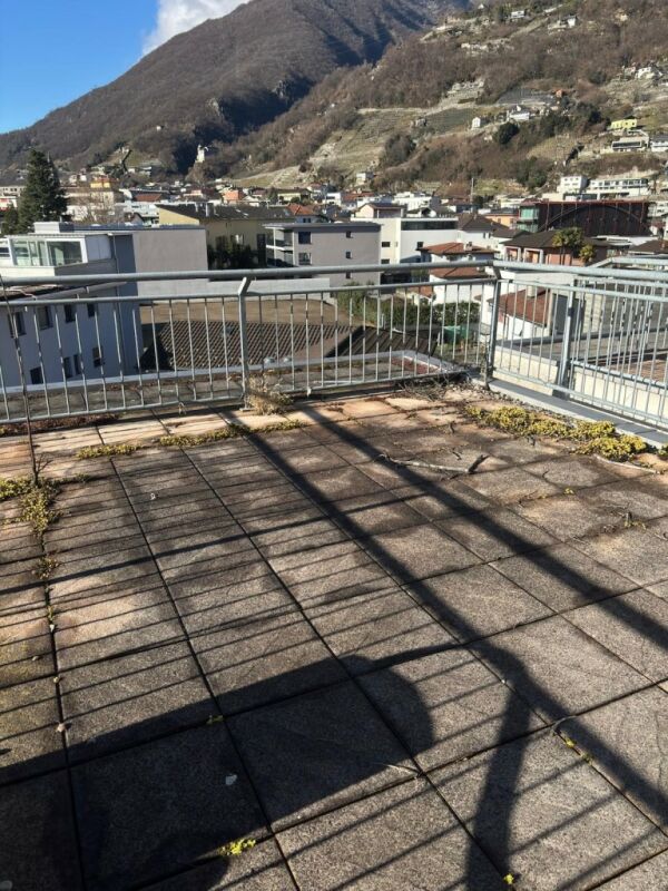 Dachterrasse mit Bergblick