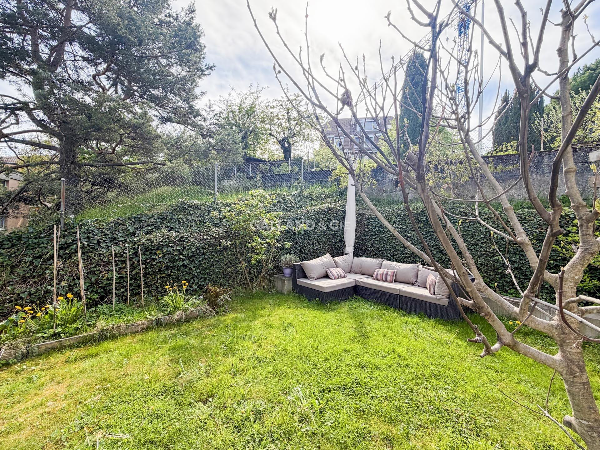 Garten mit Sitzlounge