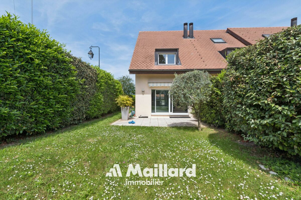 Haus mit Garten und Terrasse