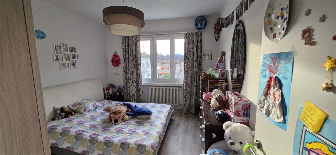 Kinderzimmer mit Doppelbett