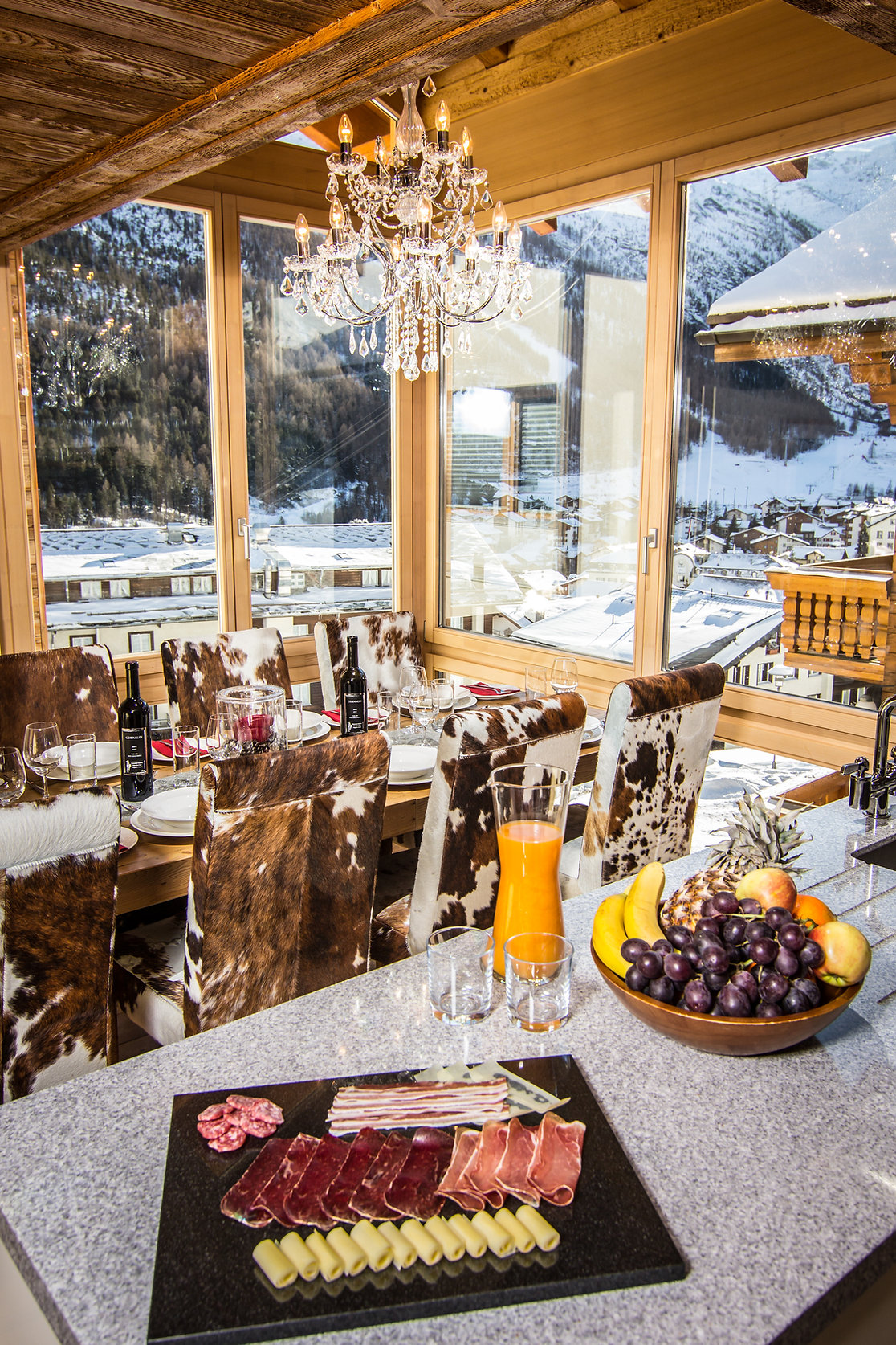 Alpen-Chalet mit Essbereich und Panoramablick