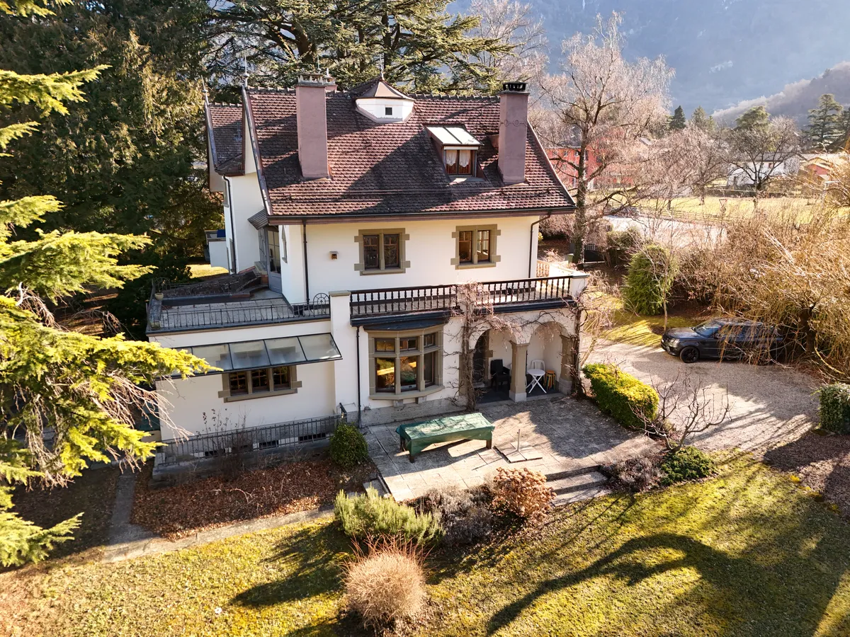 Historische Villa mit Garten und Terrasse