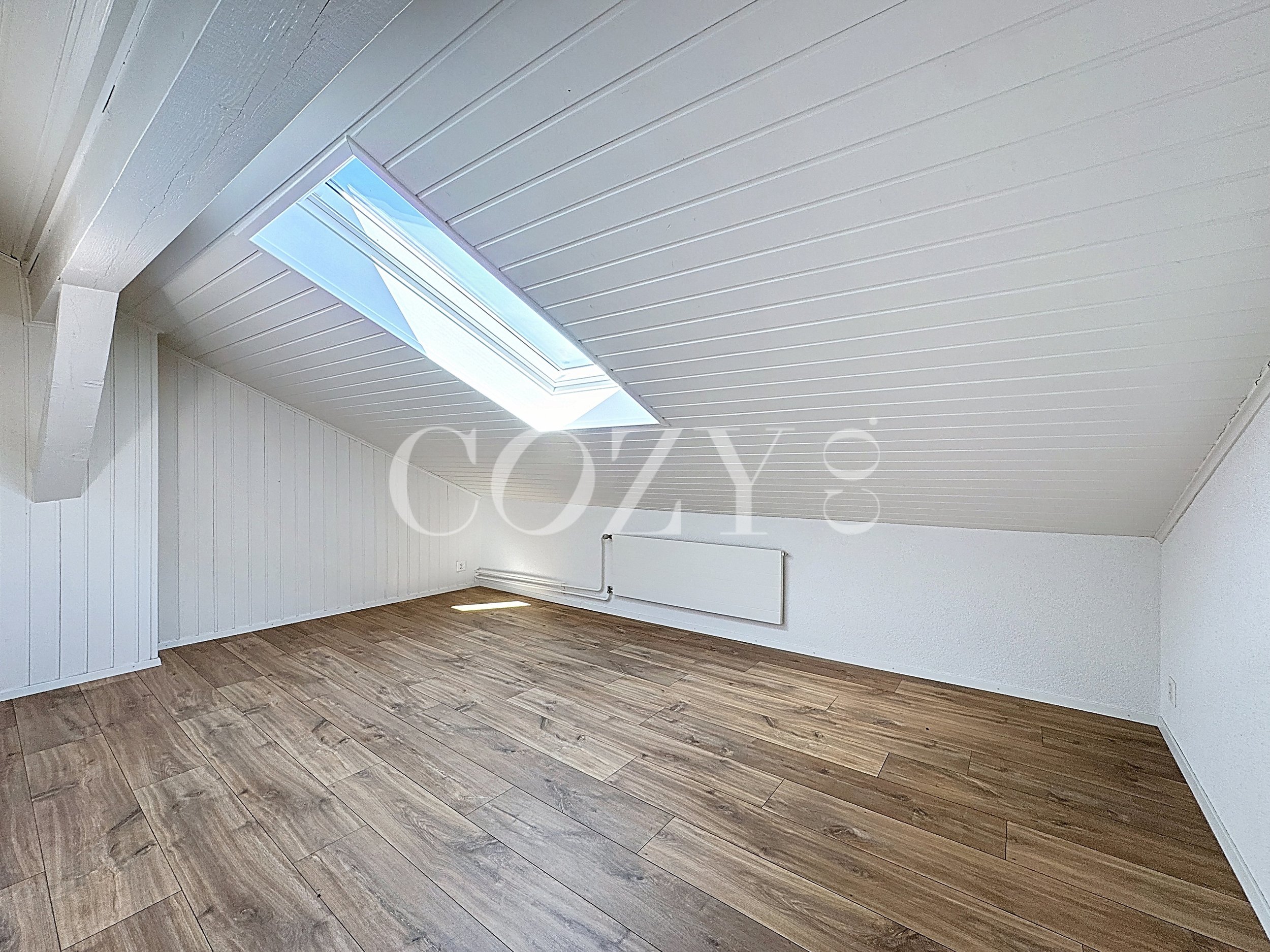 Ausgebauter Dachraum mit Dachfenster