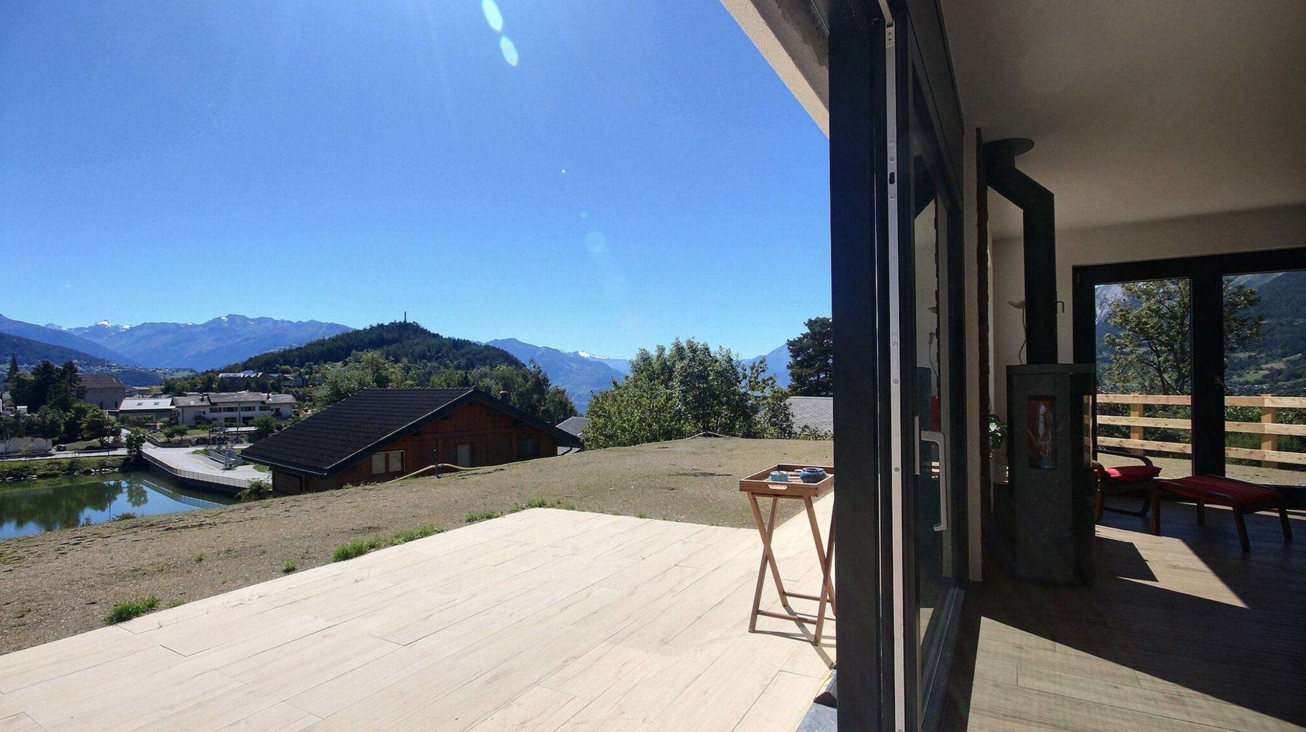 Terrasse mit Bergblick