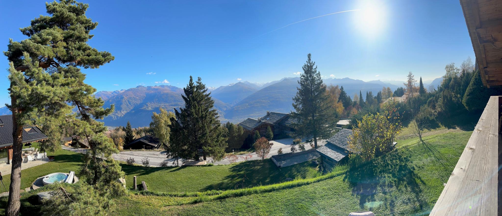 Alpenpanorama mit Garten und Whirlpool