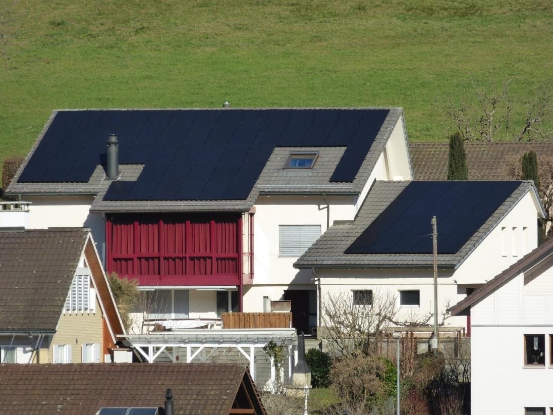 Wohnhaus mit Solardach