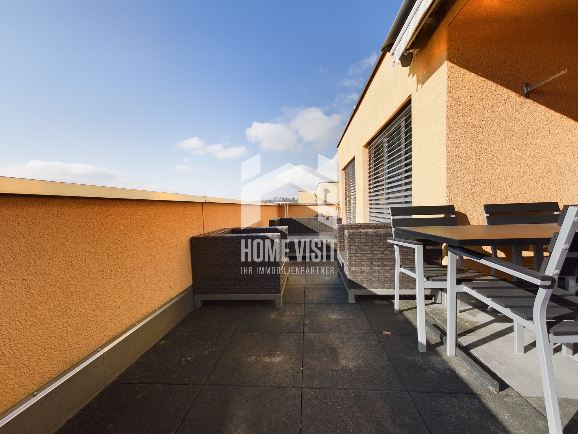 Dachterrasse mit Sitzgruppe
