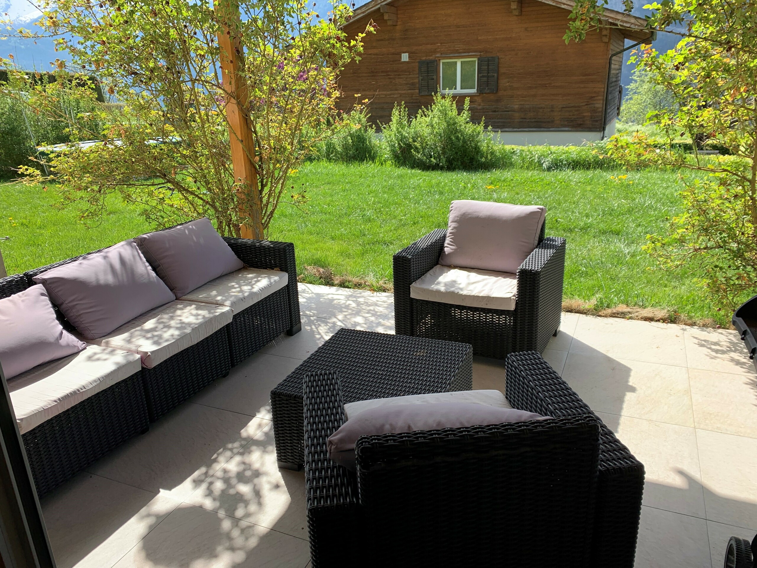 Terrasse mit Gartenblick