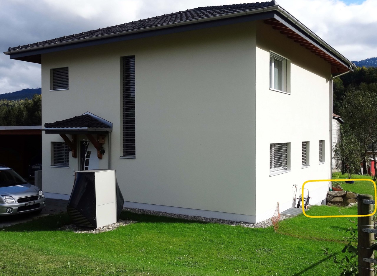 Einfamilienhaus mit Gartenansicht