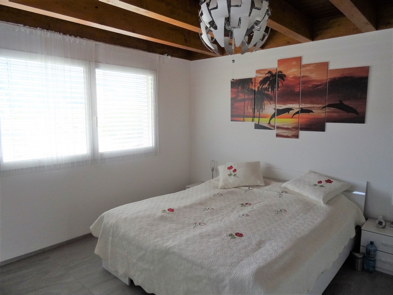 Schlafzimmer mit Tageslicht